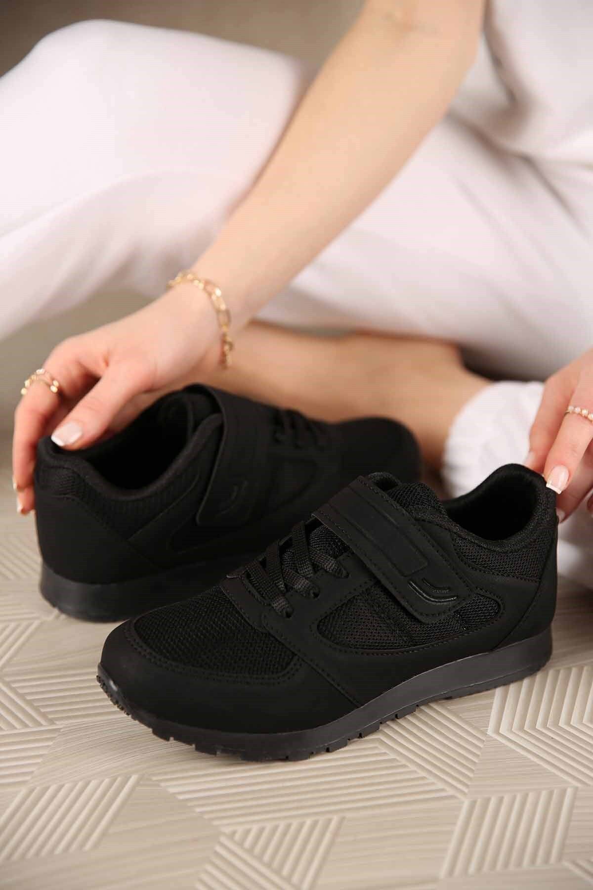 Ccway Kadın Cırtlı Spor Ayakkabı Siyah Siyah