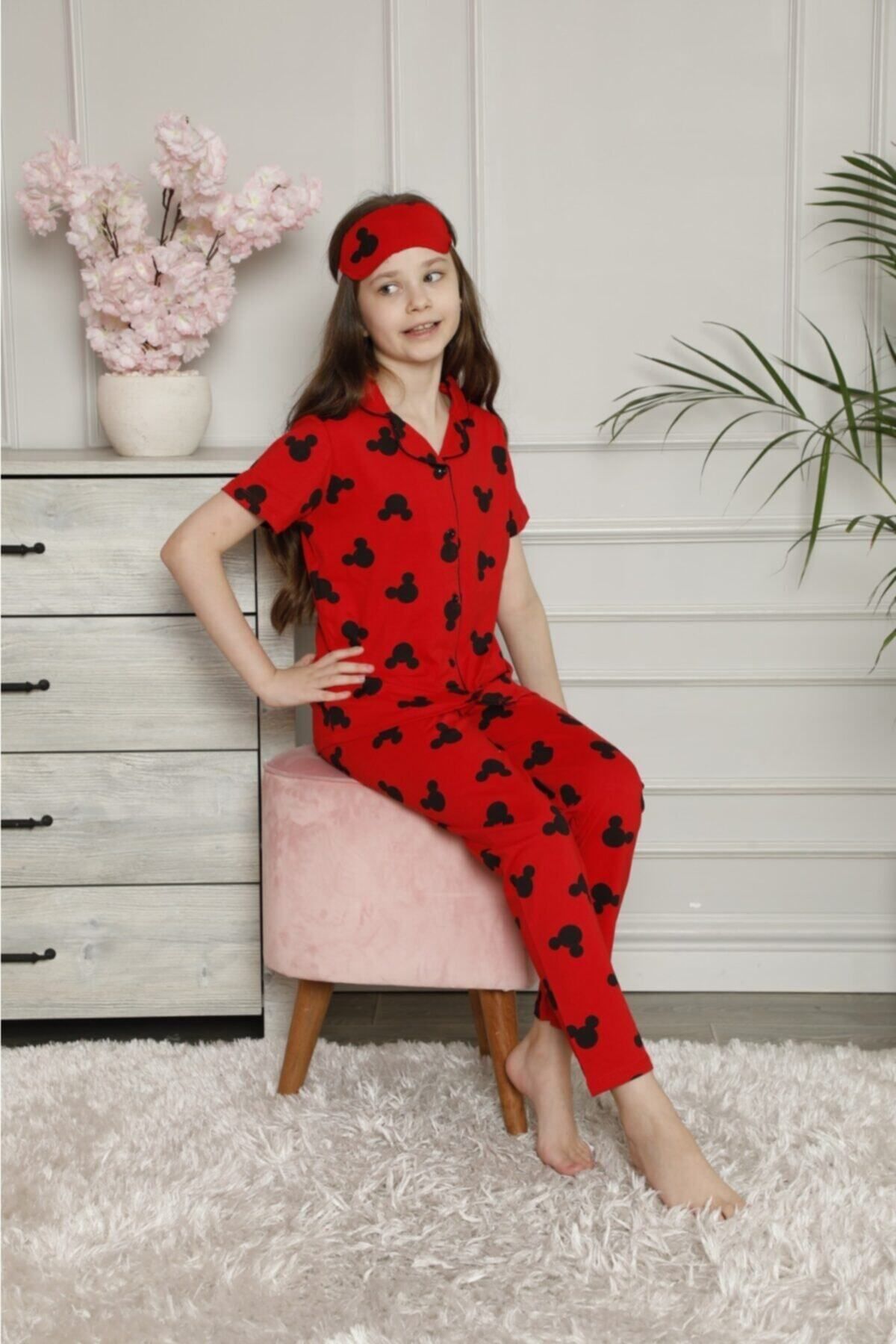 Lolliboomkids Kız Çocuk Kırmızı Renk Mickey Desenli Kısa Kol Pijama Takımı Yeni Sezon