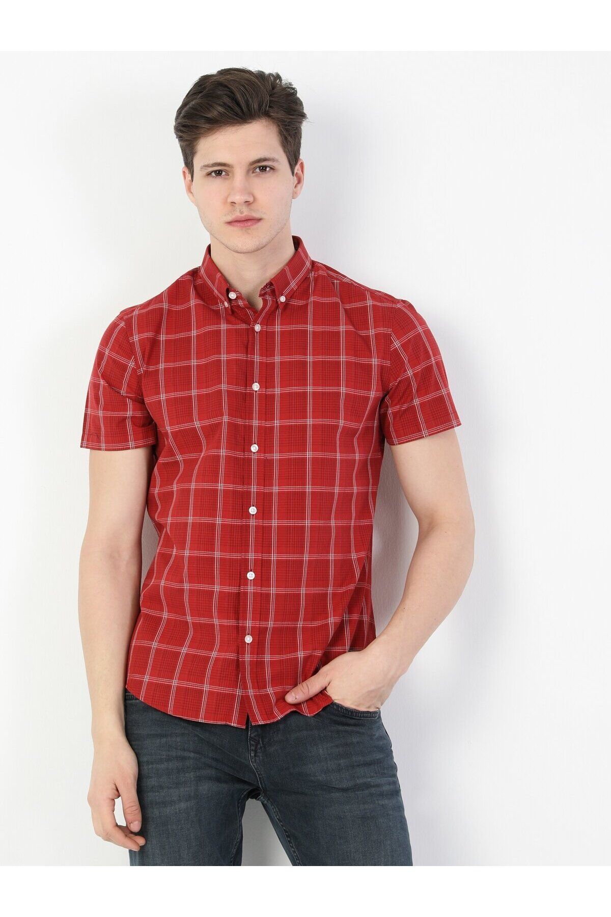 Colin’s Slim Fit Shirt Neck Erkek Kırmızı Kısa Kol Gömlek