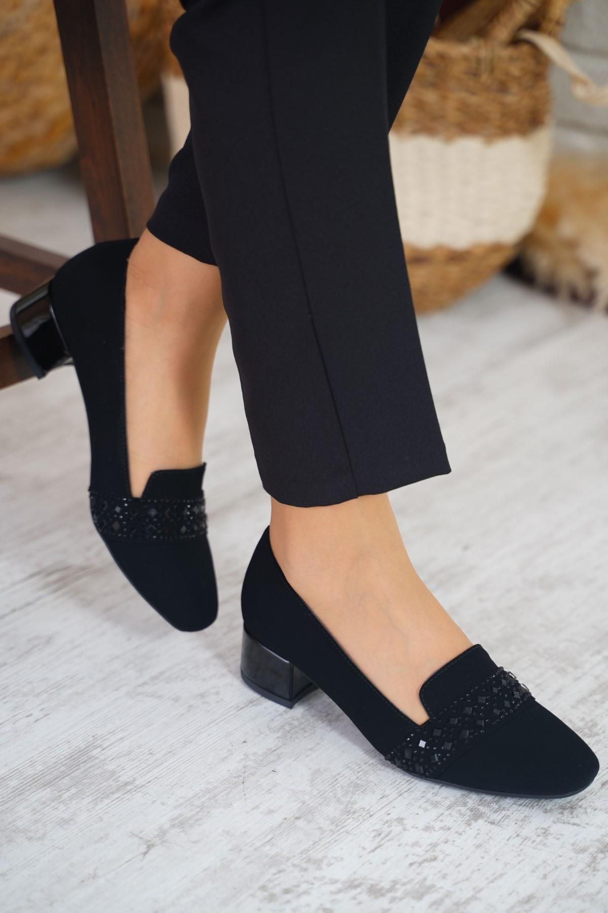 Moda Pie Midnight Kare Burun Taşlı Kadın Topuklu Ayakkabı Siyah Süet