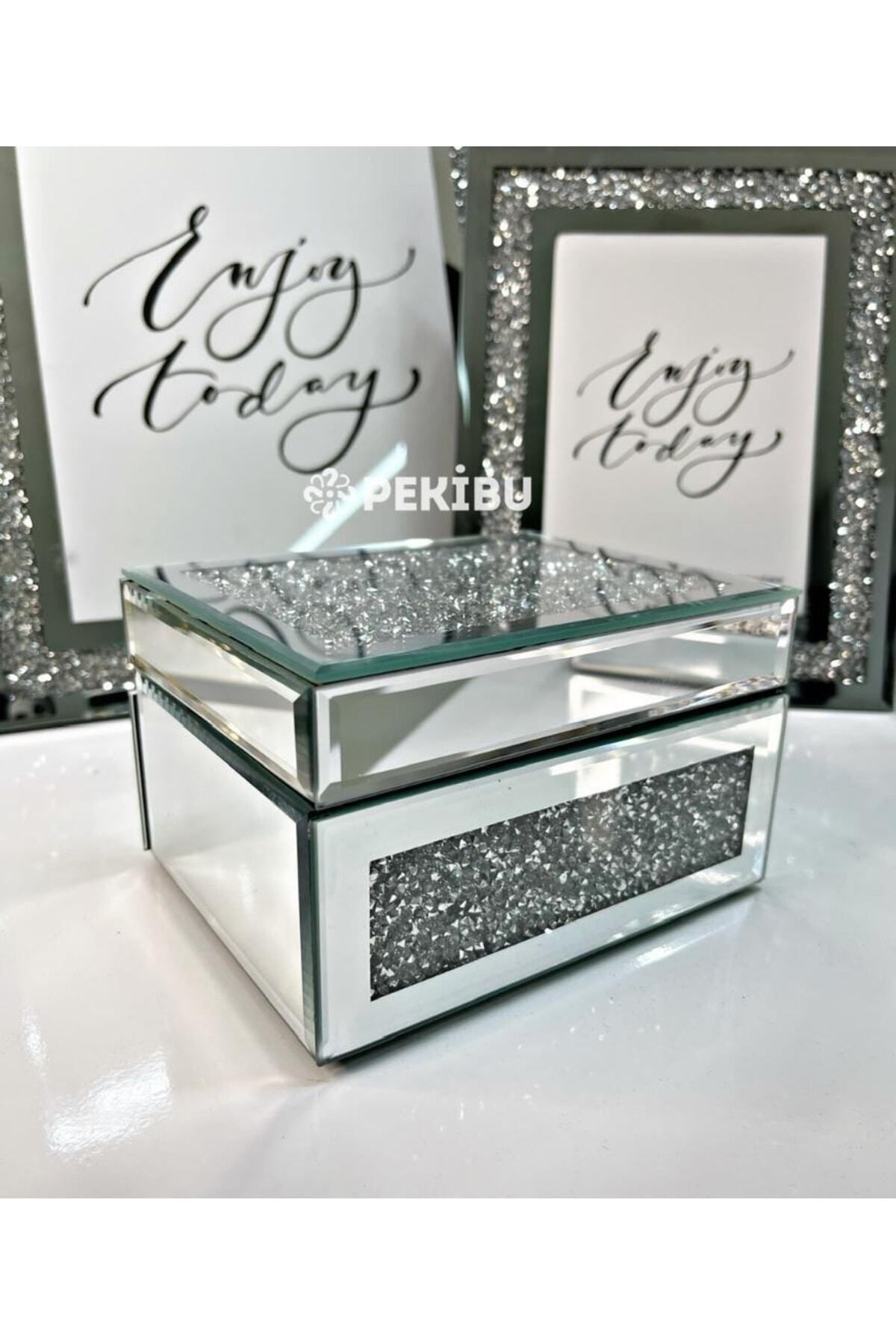 PEKİBU Aynalı Mücevher Kutusu Swarovski Taşlı Gümüş 12x15 Cm