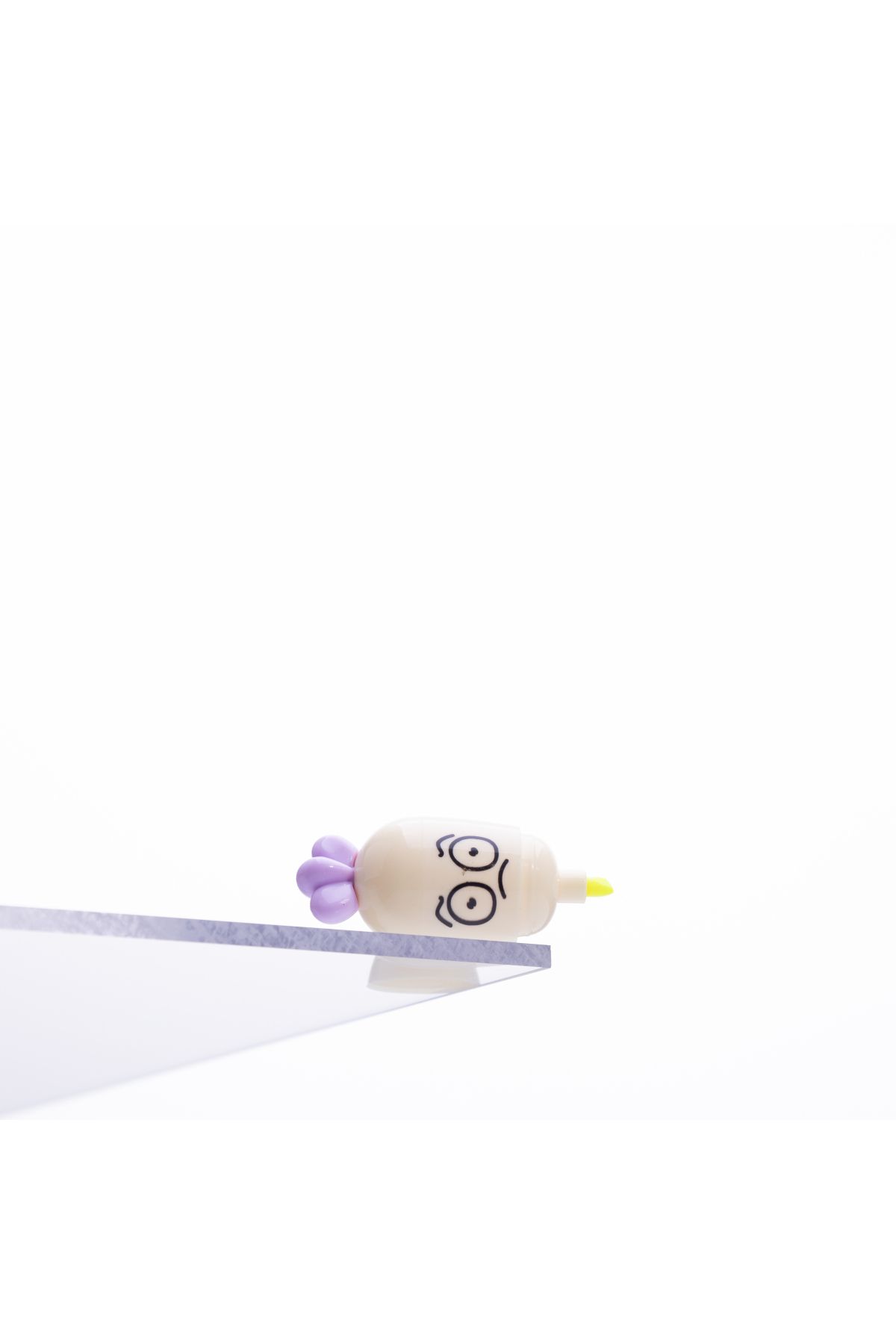 Bimotif Emoji desenli mini havuç, fosforlu kalem, Sarı 1 adet