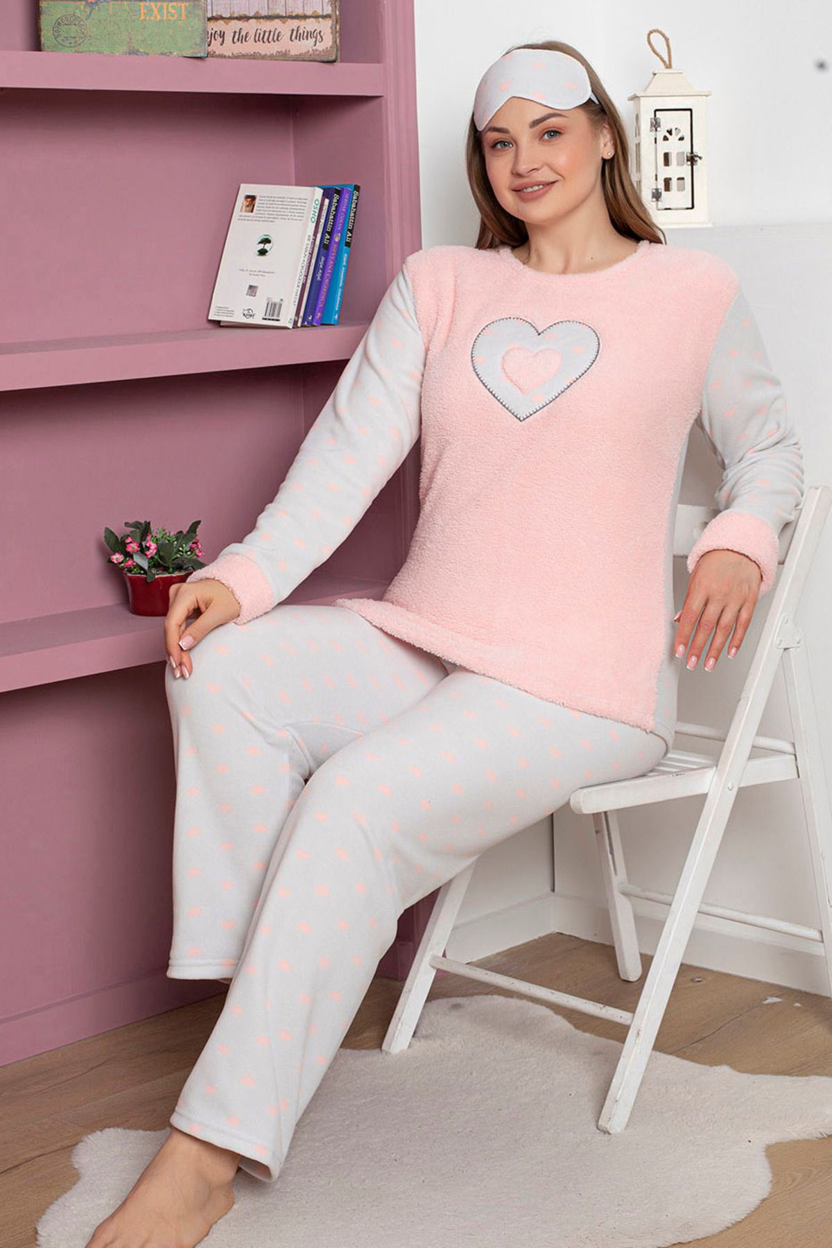Wordex Fwn 5101 Büyük Beden Peluş Welsoft Polar Kışlık Kalpli Kadın Pijama Takımı