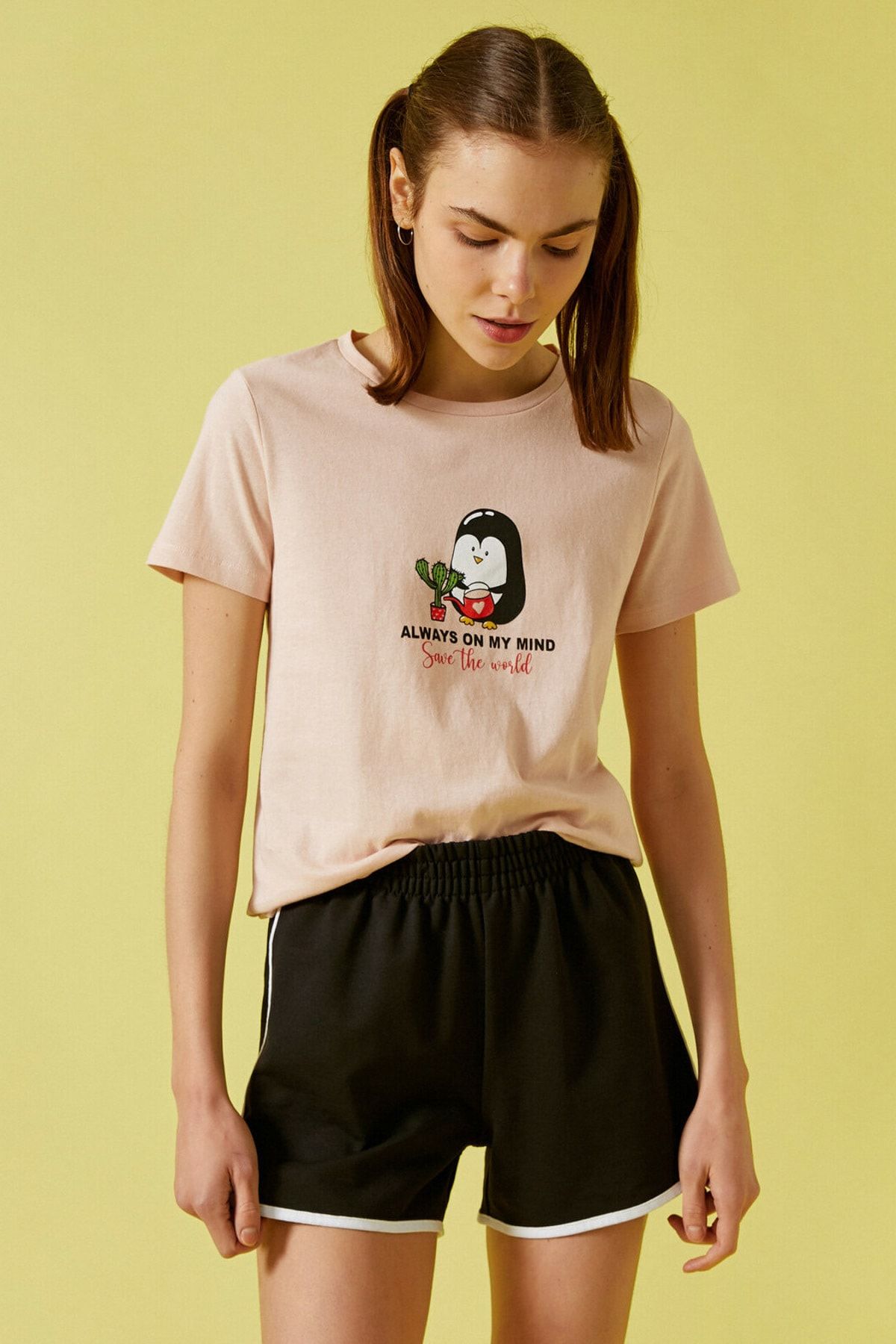 Koton Kadın Deve Tüyü T-Shirt 1YAL18176IK