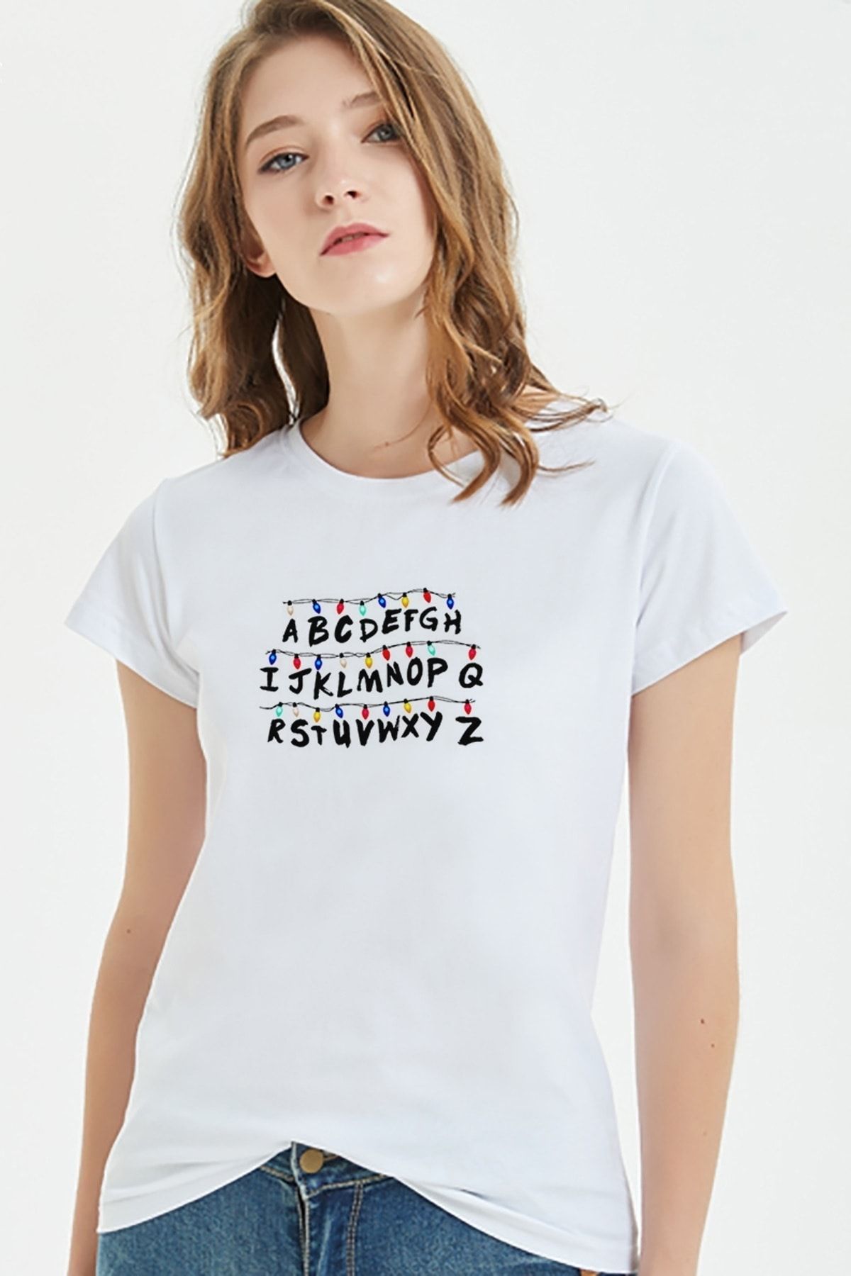 QIVI Stranger Things Estampa Alfabeto Fractalmw Baskılı Beyaz Kadın Örme Tshirt T-shirt Tişört T Shirt