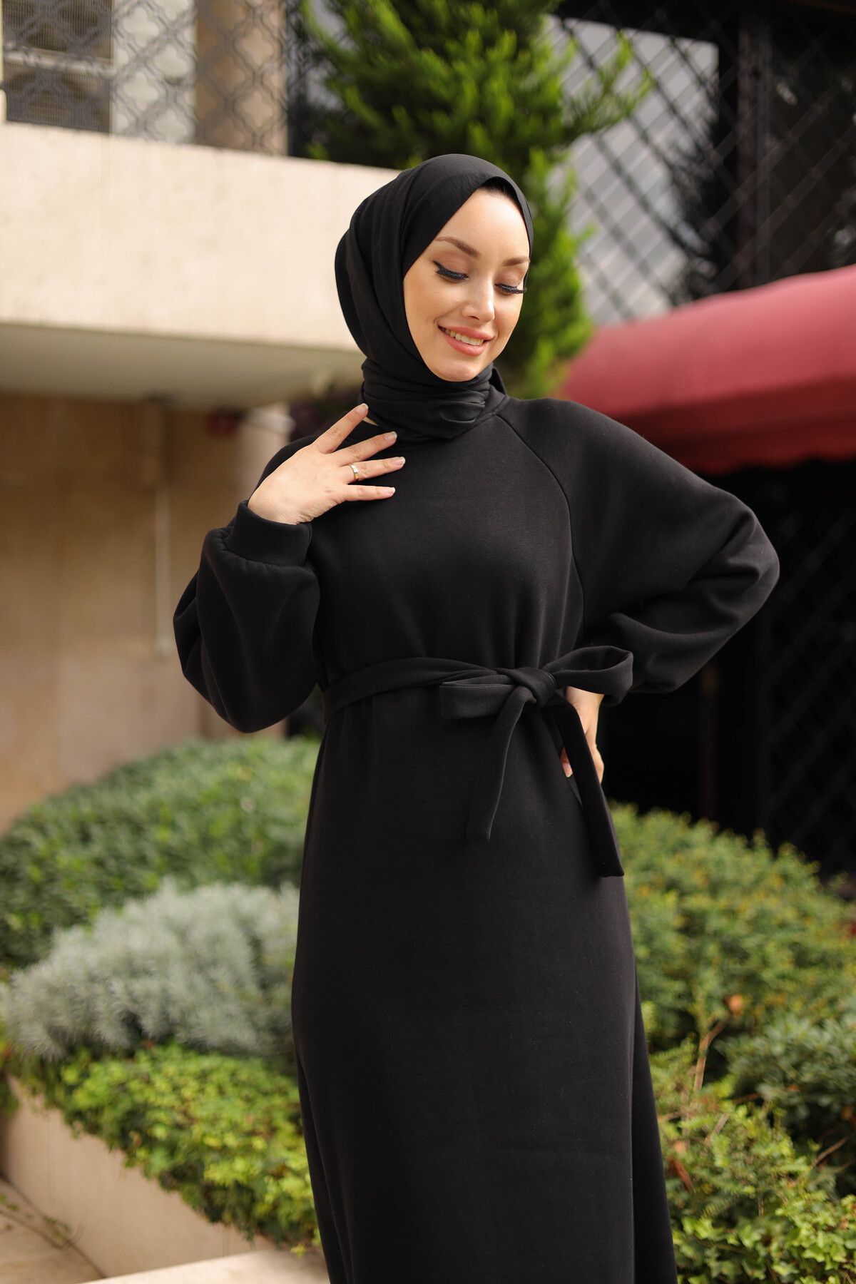 shalby Üç Iplik Şardonlu Kuşaklı Uzun Elbise Siyah