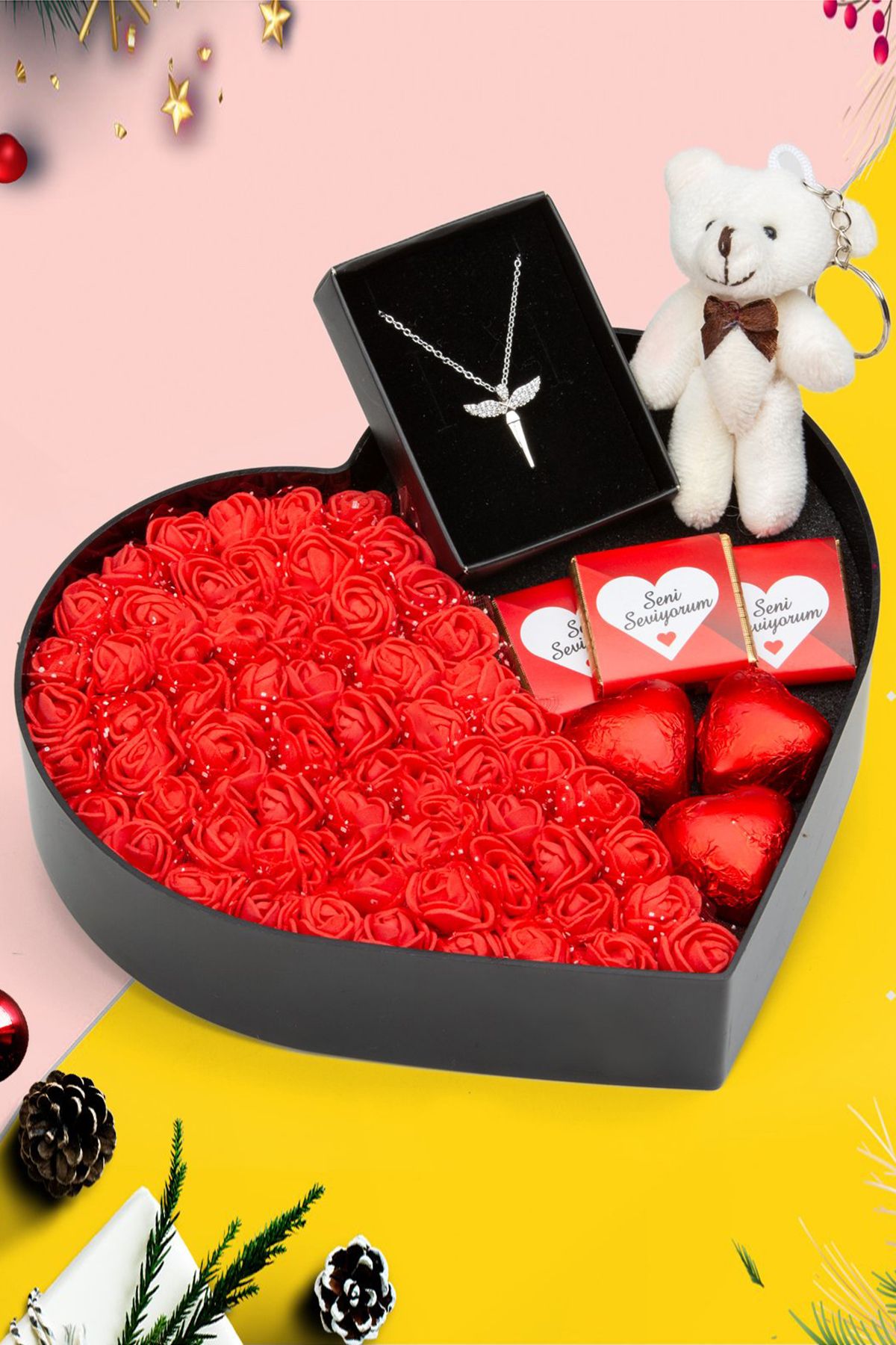 Fotomcity Deluxe Kalp Kutu Kırmızı Çiçek Çikolata Buketi, Ayıcık Anahtarlık ve Kolye
