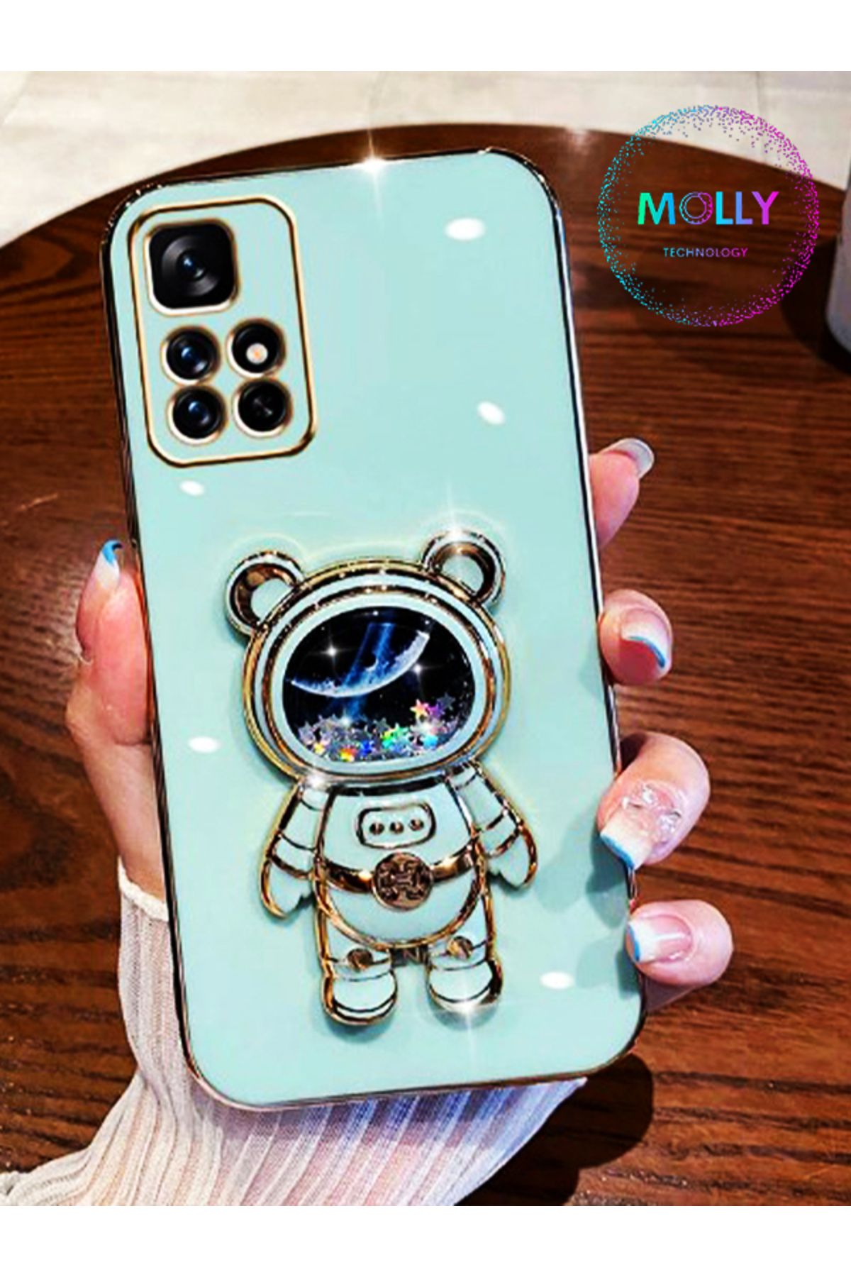 Molly Xiaomi Redmi 10 İçin Su Yeşili Astronot Ayı Standlı Kenarları Gold Detaylı Lüks Silikon Kılıf