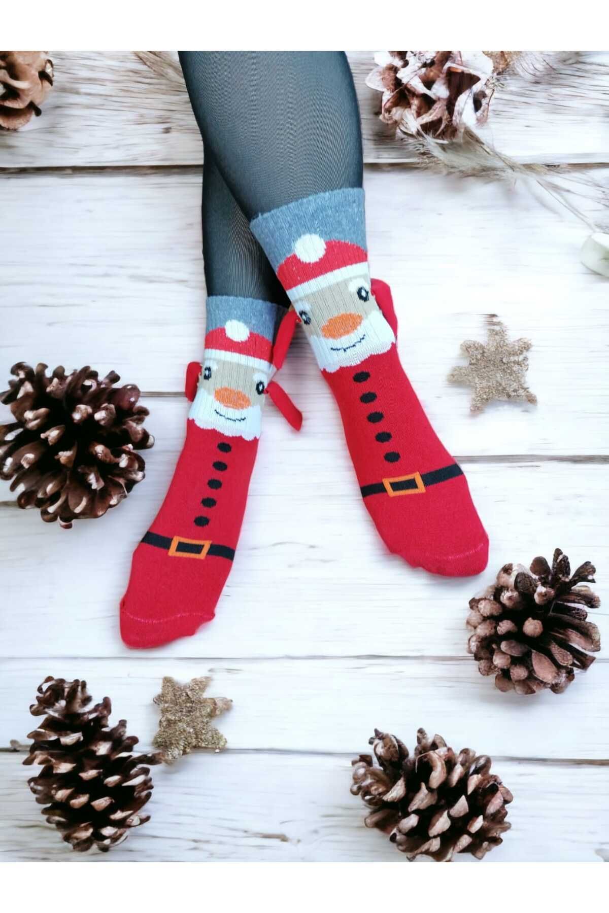 BİRMODADAN Noel Baba Yeni Yıl Mıknatıslı Elele Tutuşan Arkadaşlık Kanka Çift Çorap 1 Adet