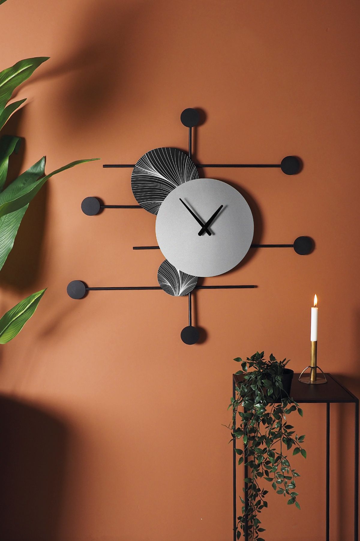 Artepera Dynamic Time - Sessiz Metal Duvar Saati - Modern Ev Ofis Dekorasyonları - Duvar Saatleri - Aps139