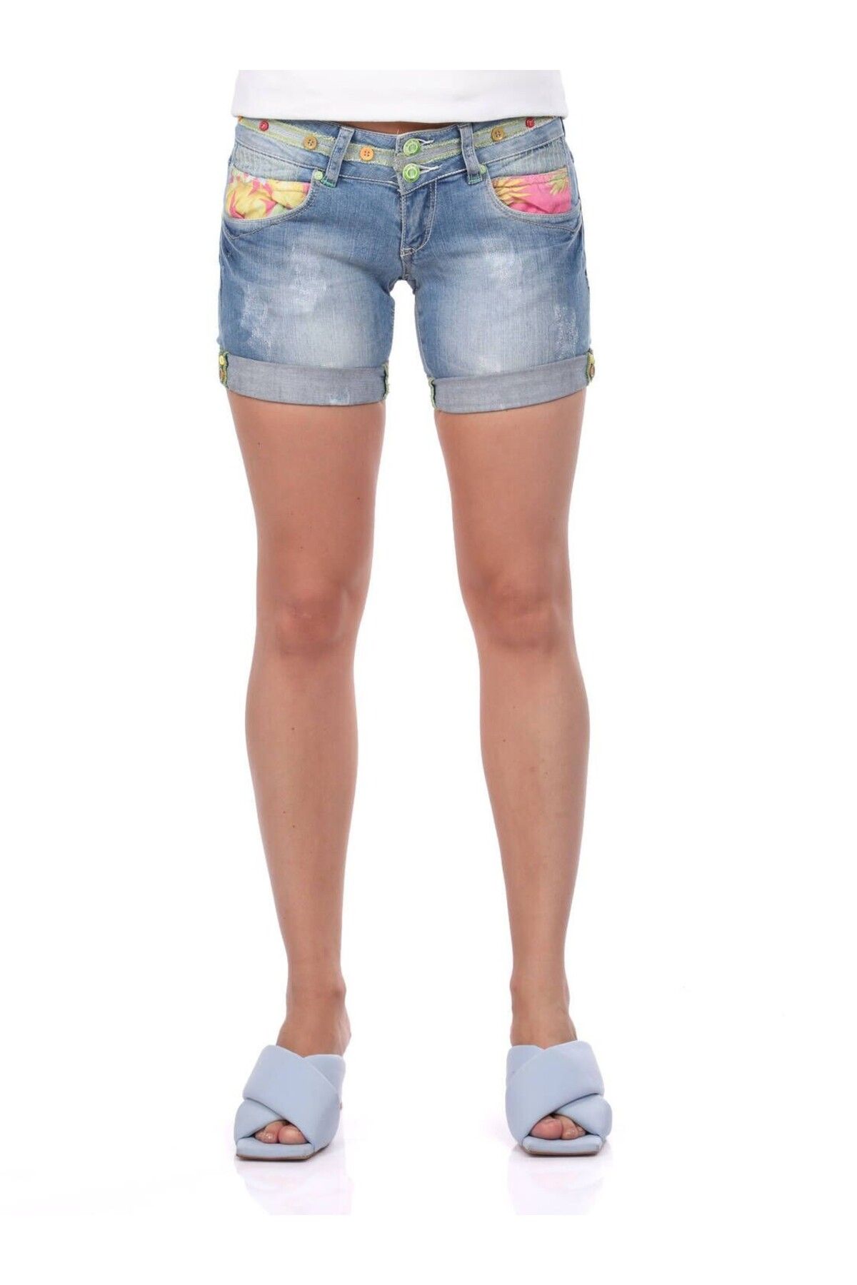 Bluewhite Kadın Cebi Garnili Mini Jean Şort Mavi
