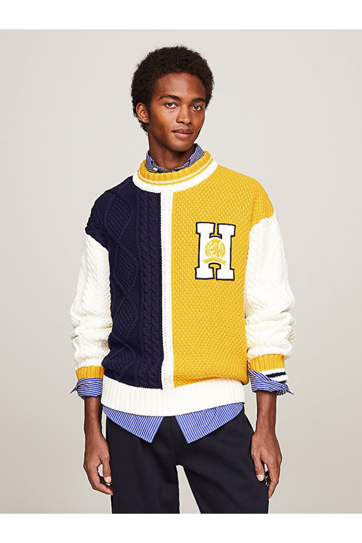 Tommy Hilfiger Crest Embroidery Mixed Knit Colour-Blocked Jumper