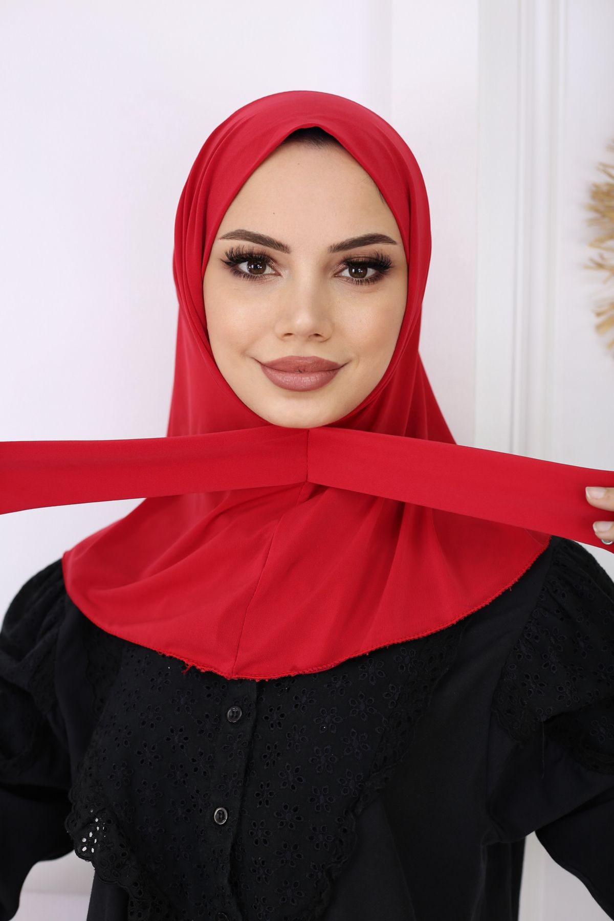 Diella -kırmızı- Çıtçıtlı Hazır Pratik Hijab Günlük Ve Havuz Bone Tesettür Kadın Şal Eşarp