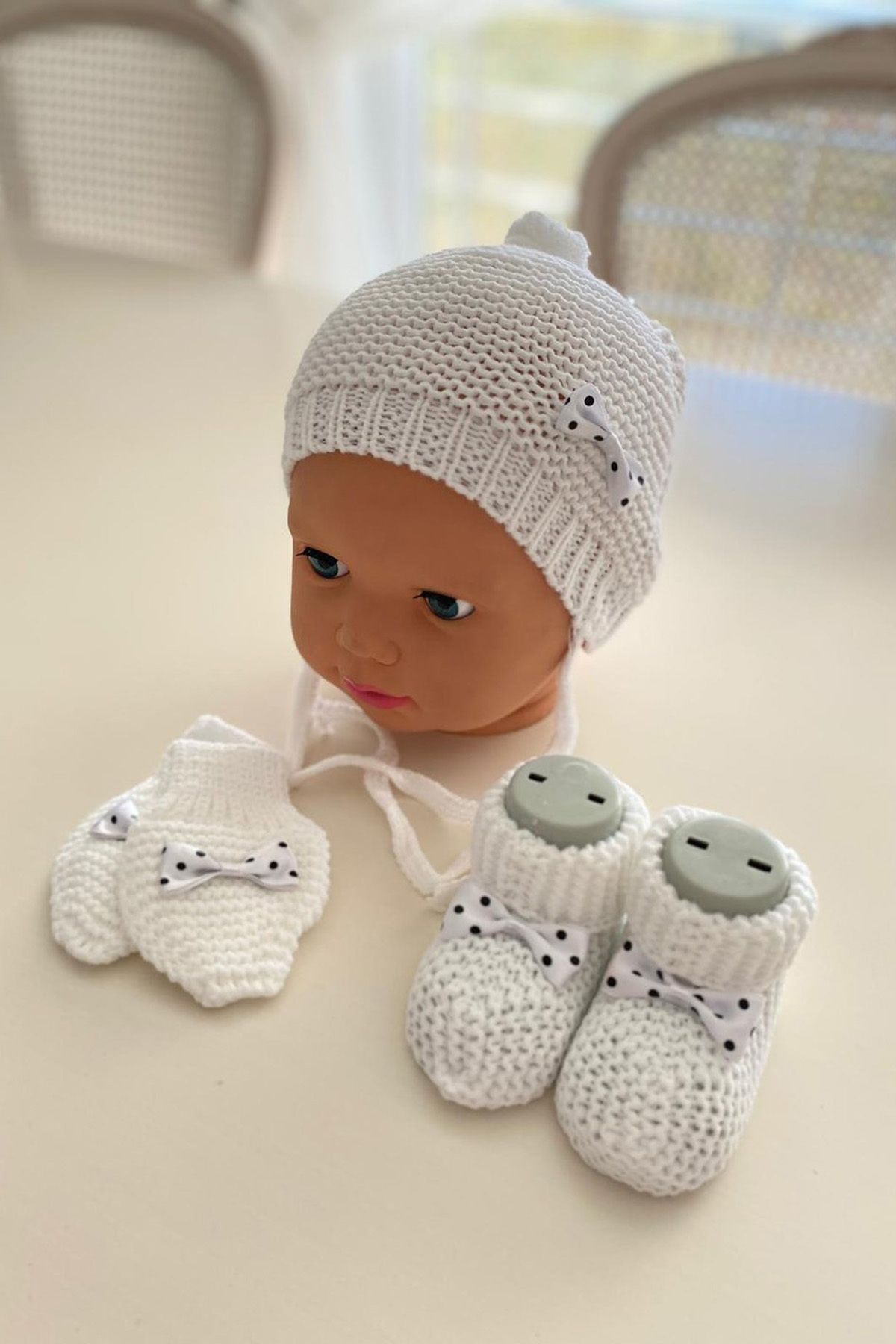Çt Çeyizci Tekstil Bebek 3lü Patik Şapka Eldiven Takımı - Beyaz