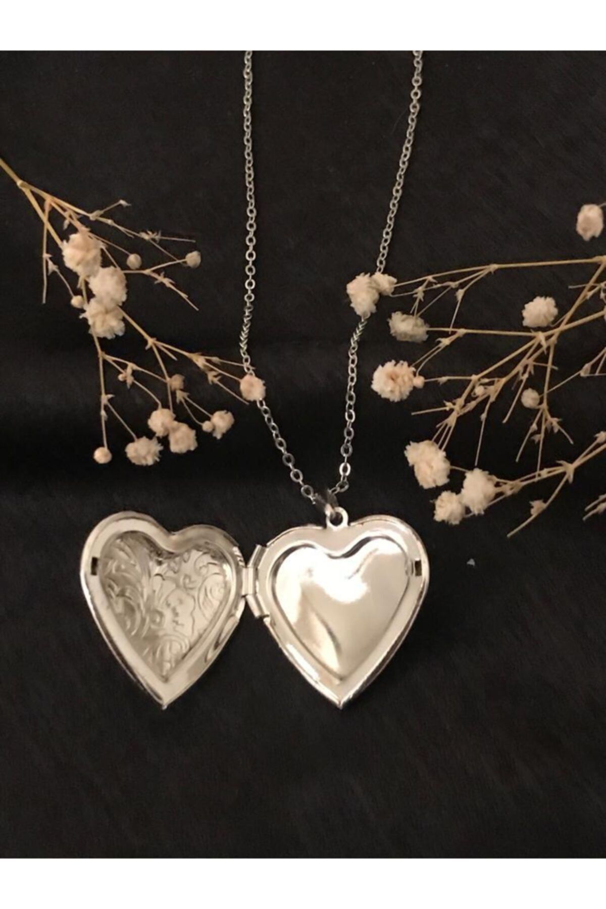 Staınless Kadın Gümüş Çiçek Desen Açılabilir Kapaklı Resimlikli Kalp Kolye