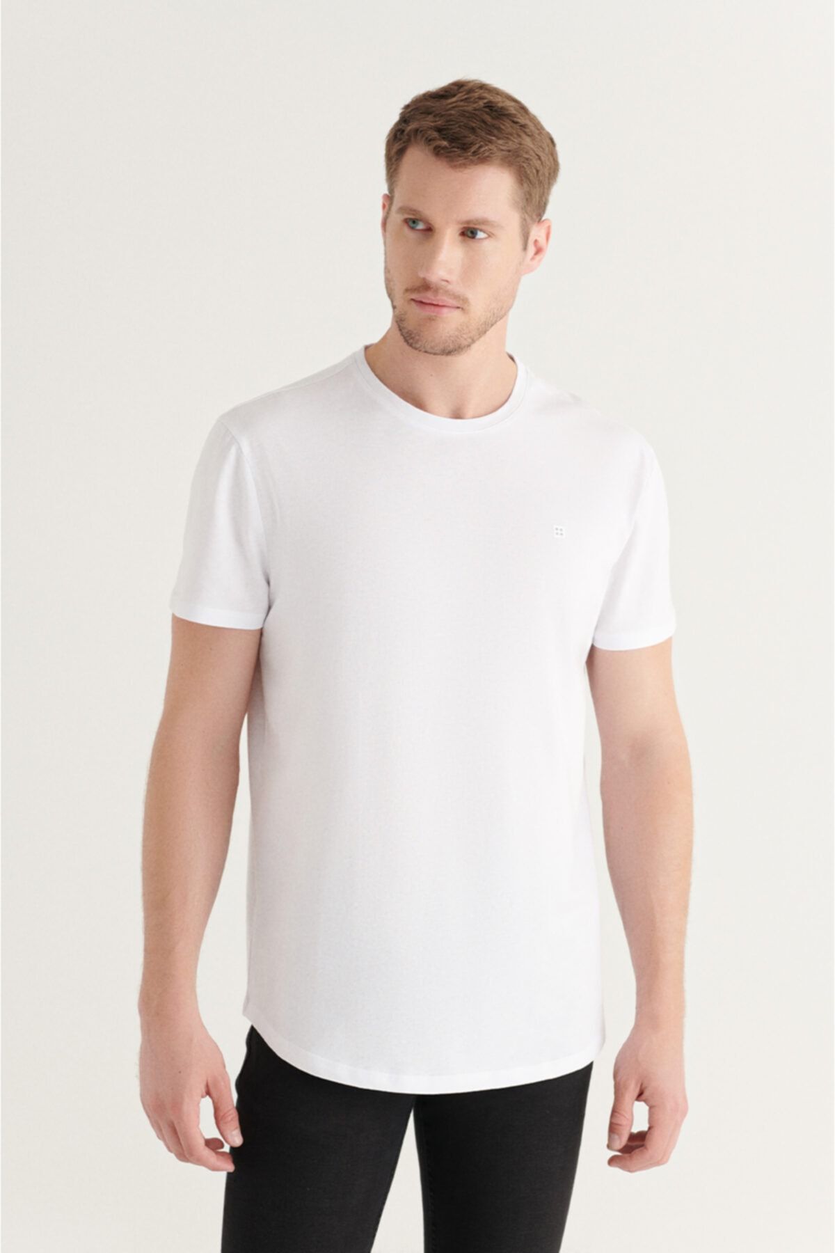 Avva Erkek Beyaz Bisiklet Yaka Düz Long Fit T-shirt A11y1180