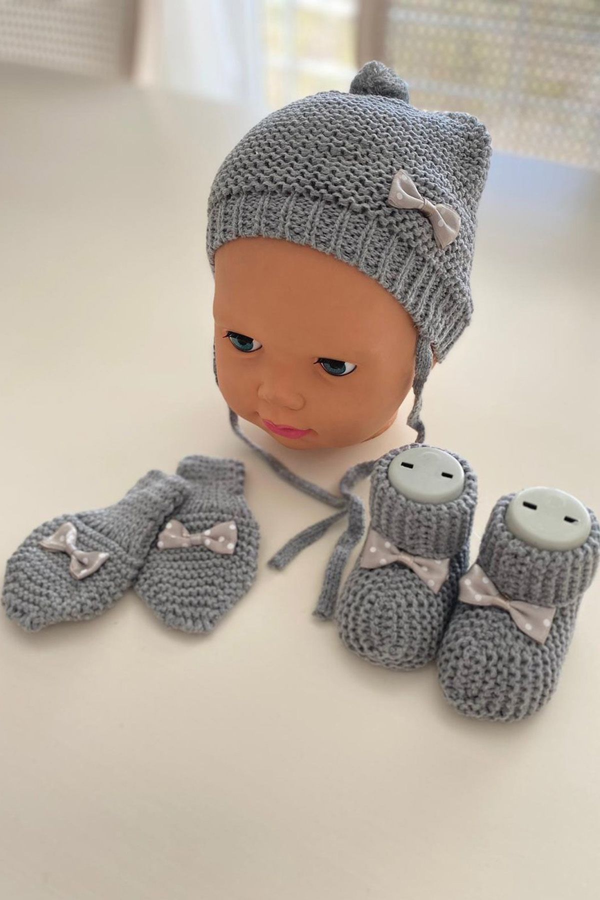 Çt Çeyizci Tekstil Bebek 3lü Patik Şapka Eldiven Takımı - Gri
