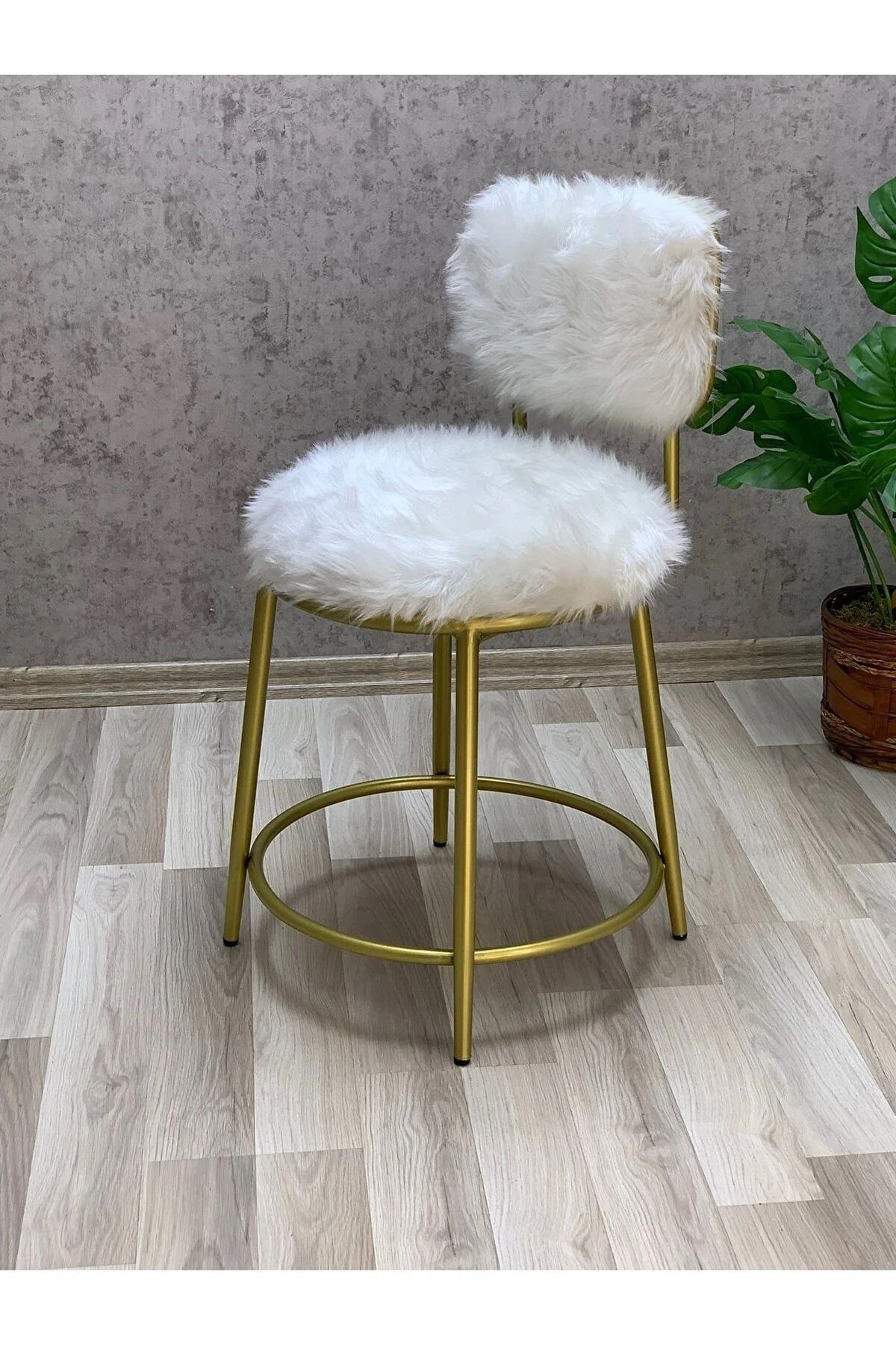 sandalyecafesi Rina Dekoratif Özel Makyaj Sandalyesi Beyaz Peluş Gold Iskelet
