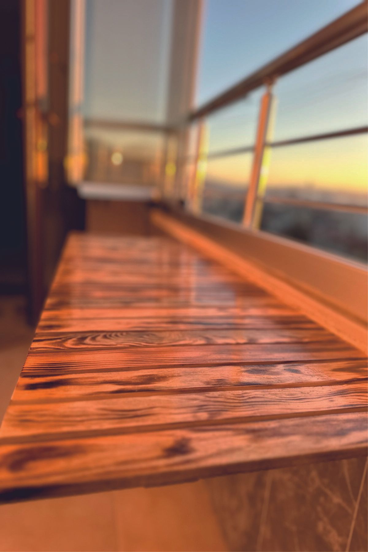 HanemGrup Açılır-Kapanır Portatif Balkon Masası