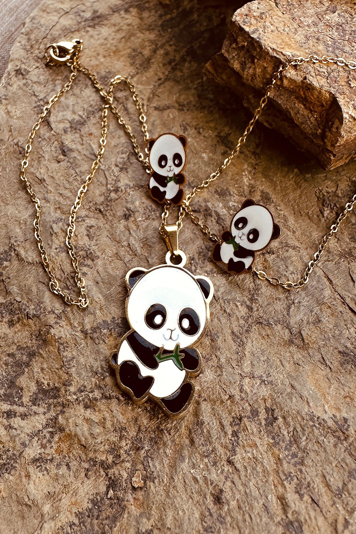MOONİ ACCESSORİES Sevimli Panda Mineli Gold Altın Renk Paslanmaz Çelik Küpe Kolye Set