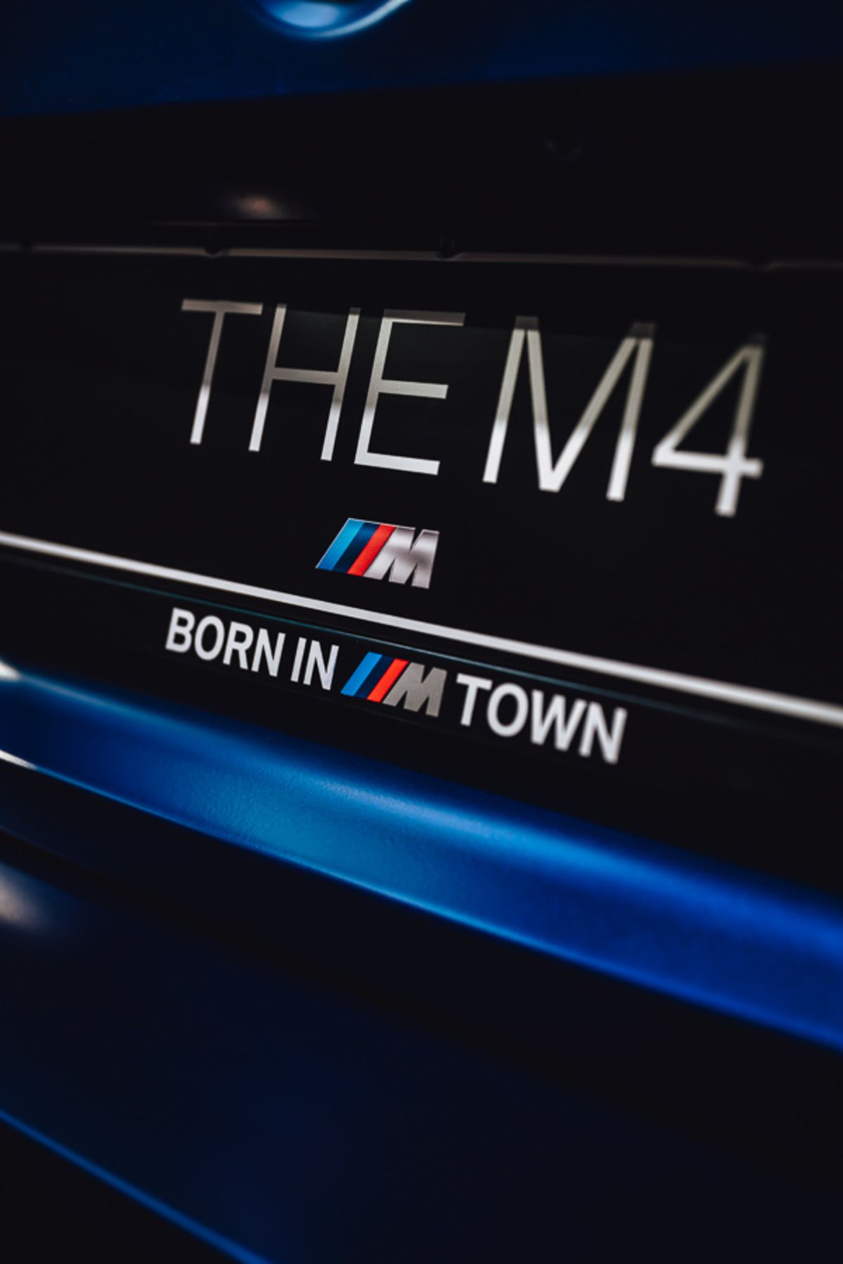 3M Born In M Town Orijinal Ön Ve Arka Plakalık Universal Tüm Araçlara Uyumlu Plakalık Çerçevesi