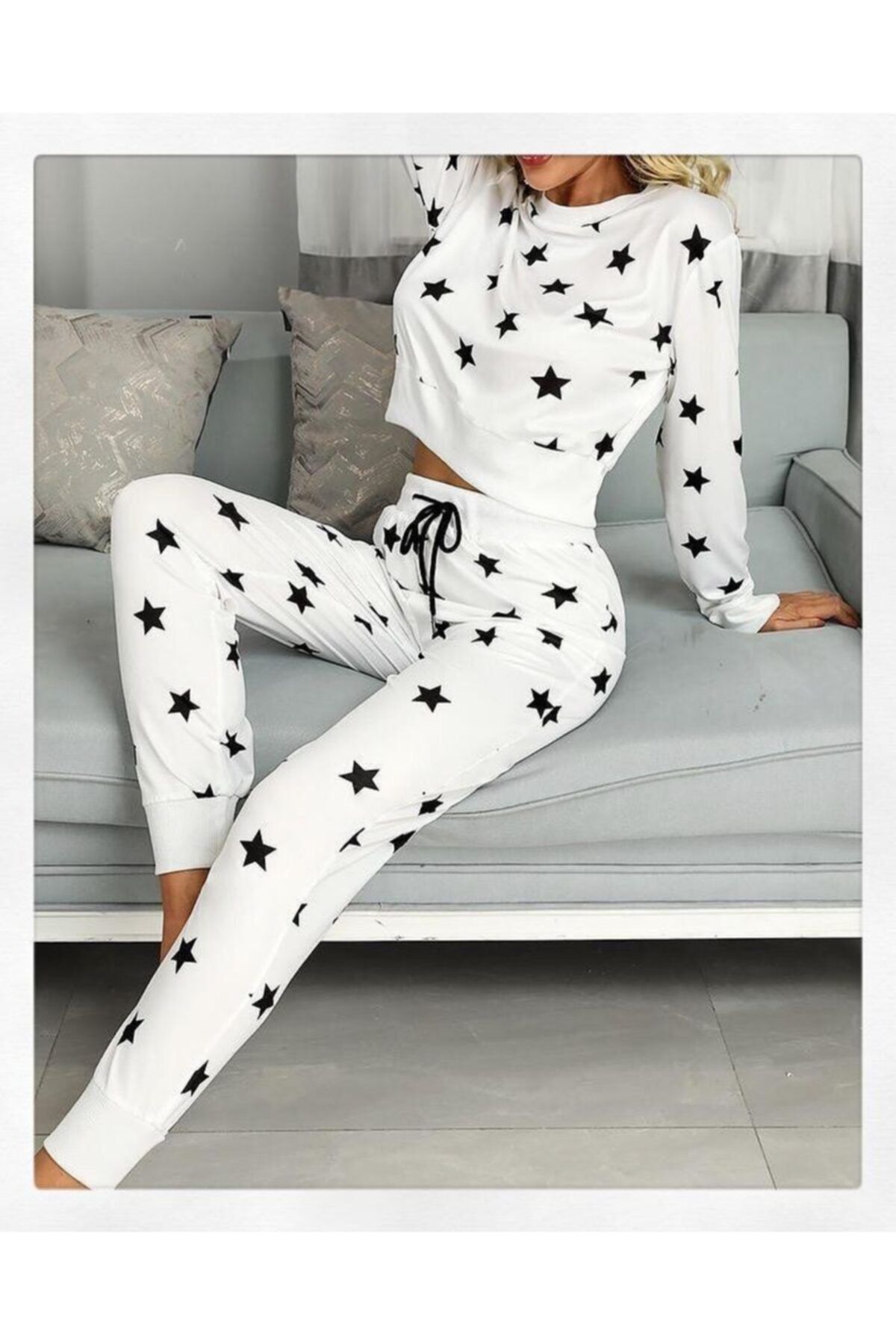 the DIFFerent Kadın Beyaz Yıldızlı Pijama Set