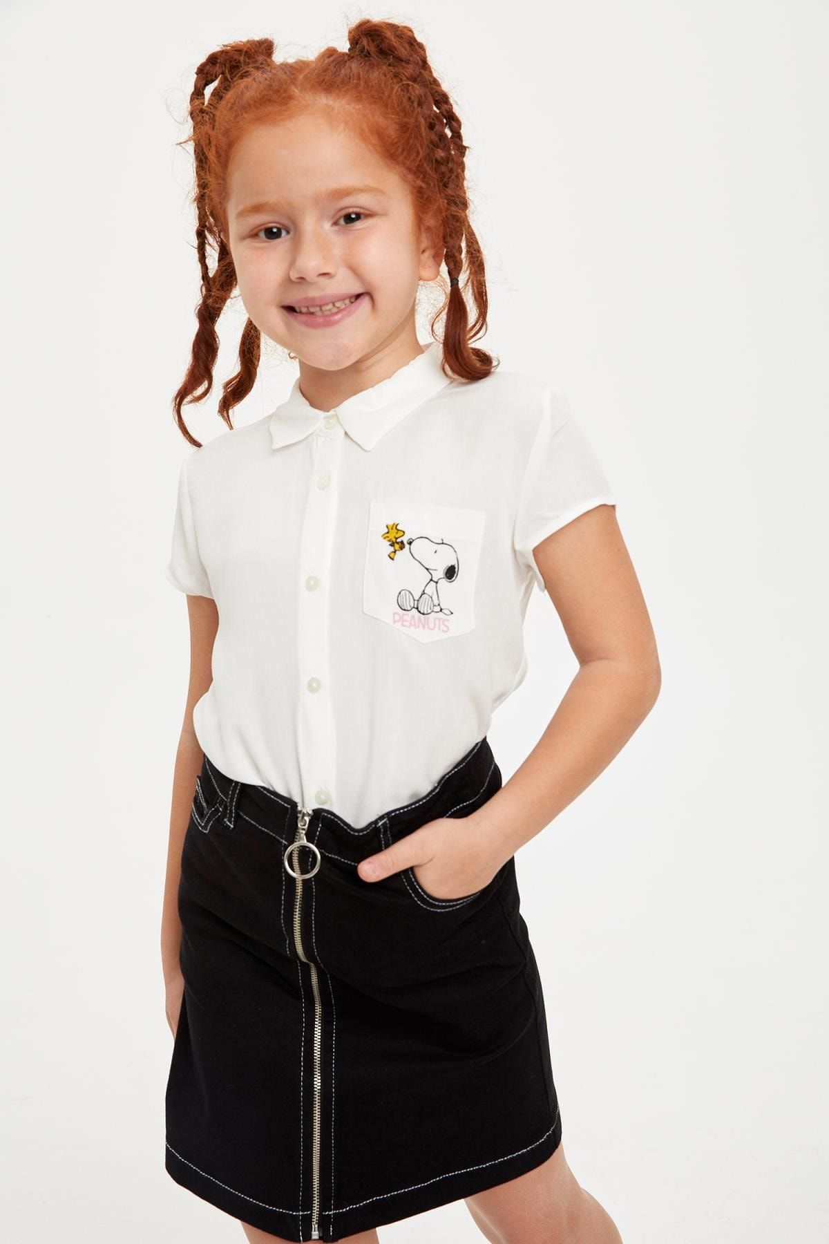Defacto Kız Çocuk Snoopy Lisanslı Regular Fit Kısa Kollu Gömlek R4644A620SP