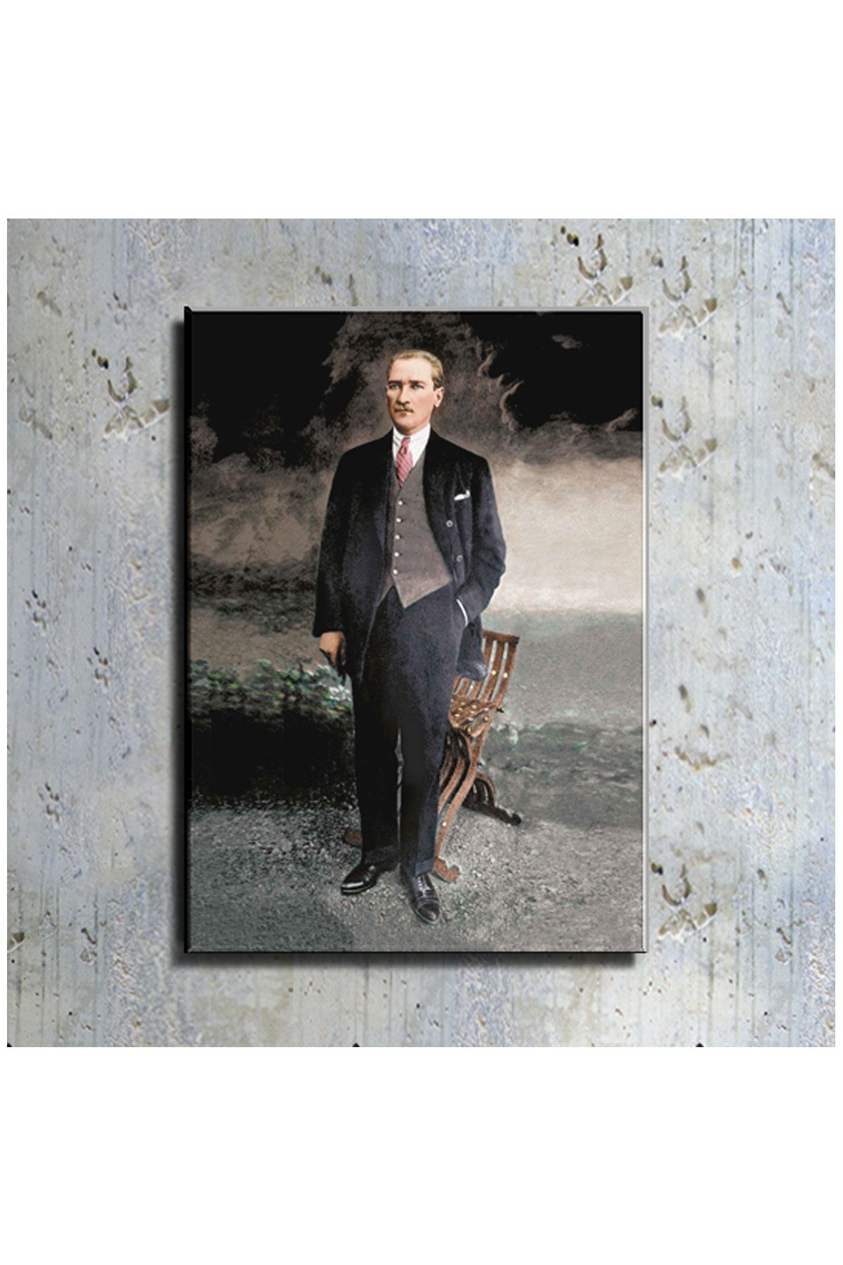 mağazacım Atatürk Takım Elbiseli Boy Resmi (70x100 Cm) Kanvas Tablo Tbl1215