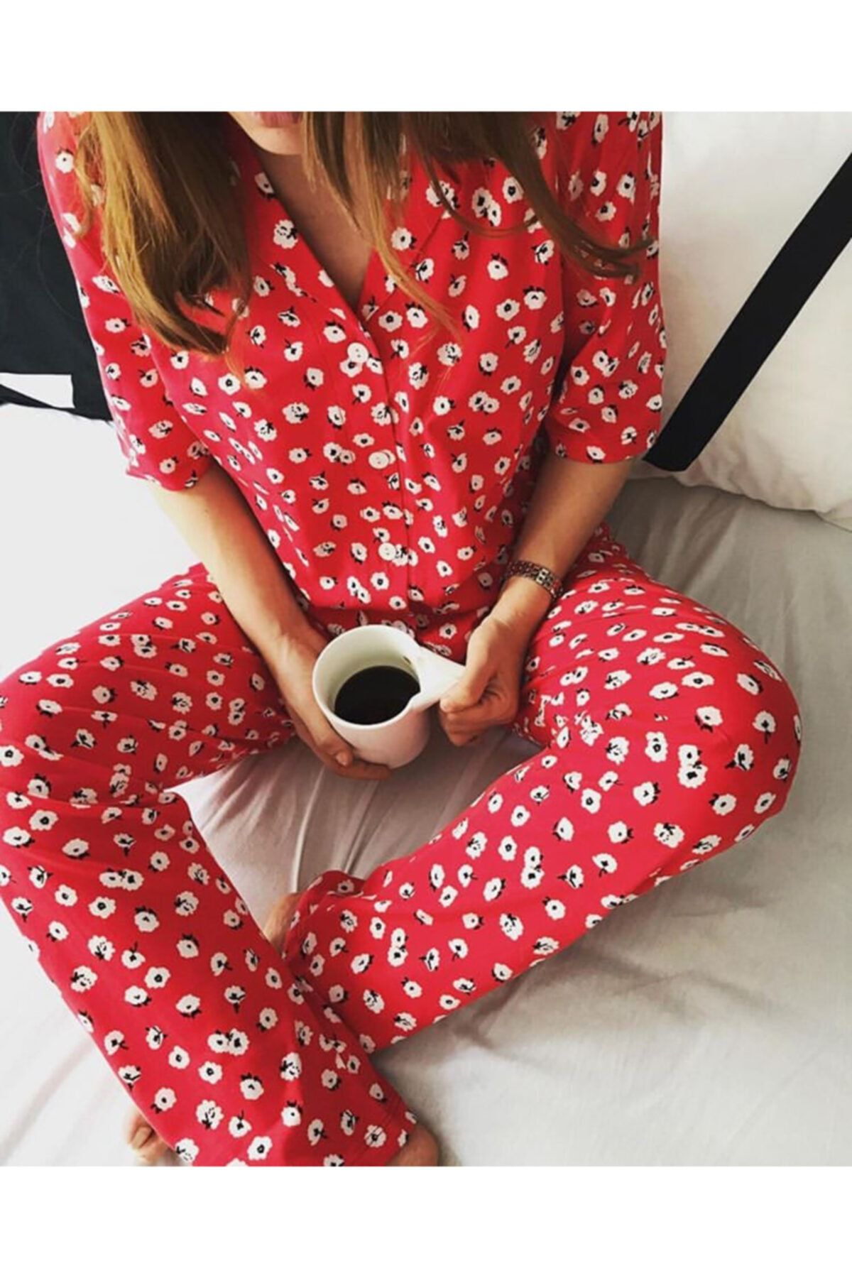 Best HomeWear Kadın Kırmızı Çiçekli Pijama Takımı