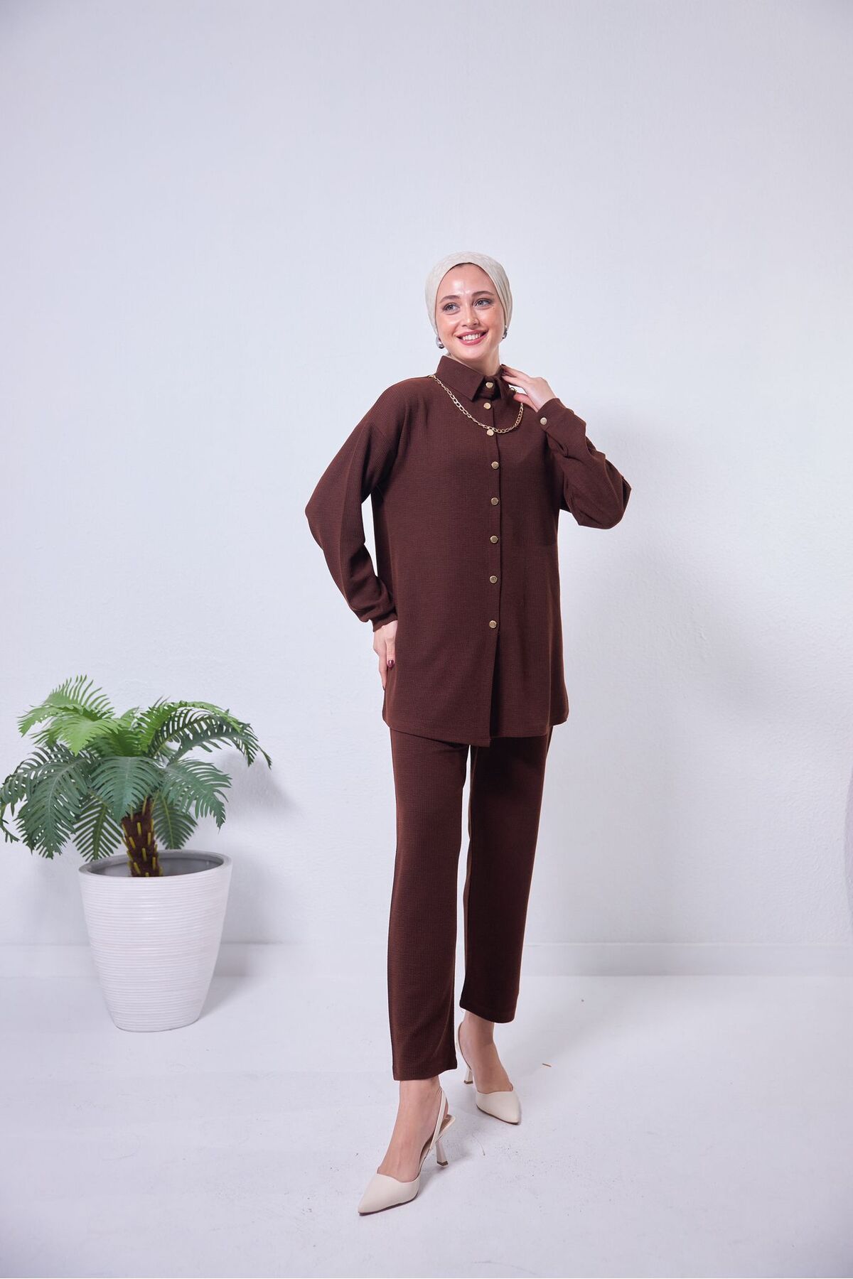 DEFNECE BUTİK Kadın Zincir Kolyeli Ikili Takım Pantolon-tunik