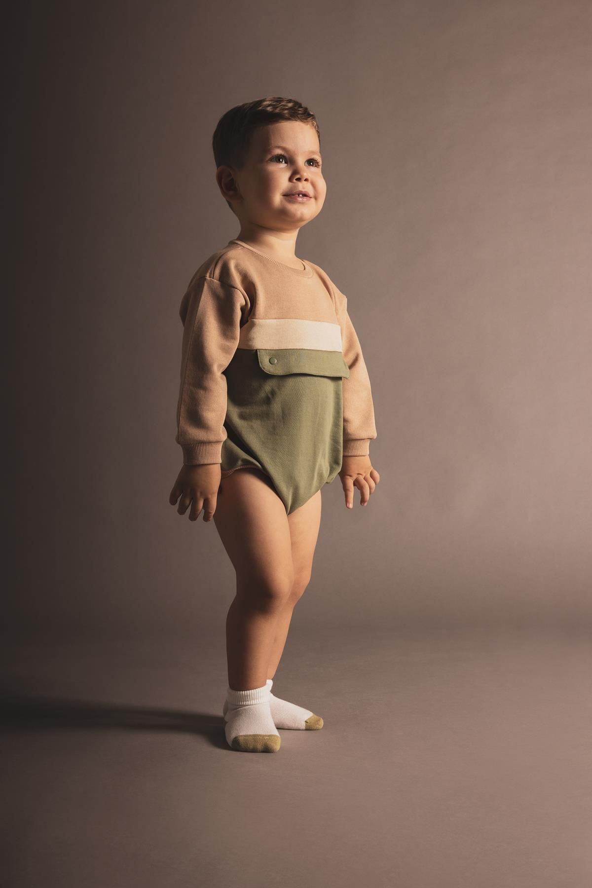 Defacto Erkek Bebek Yenidoğan Sweatshirt Kumaşı Uzun Kollu Çıtçıtlı Body Çorap 2'li Takım