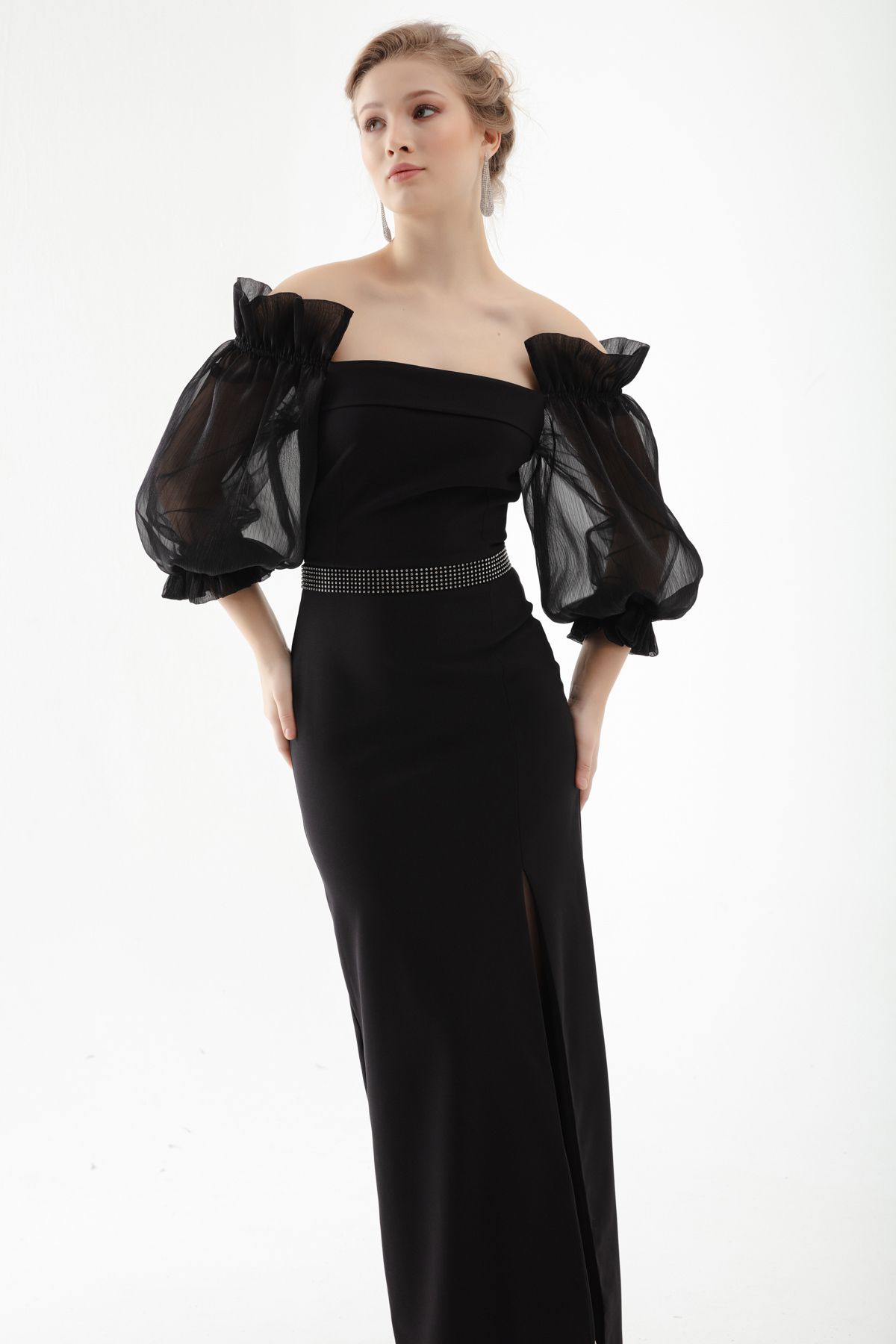Lafaba Kadın Siyah Balon Kol Taşlı Kemerli Uzun Abiye Elbise
