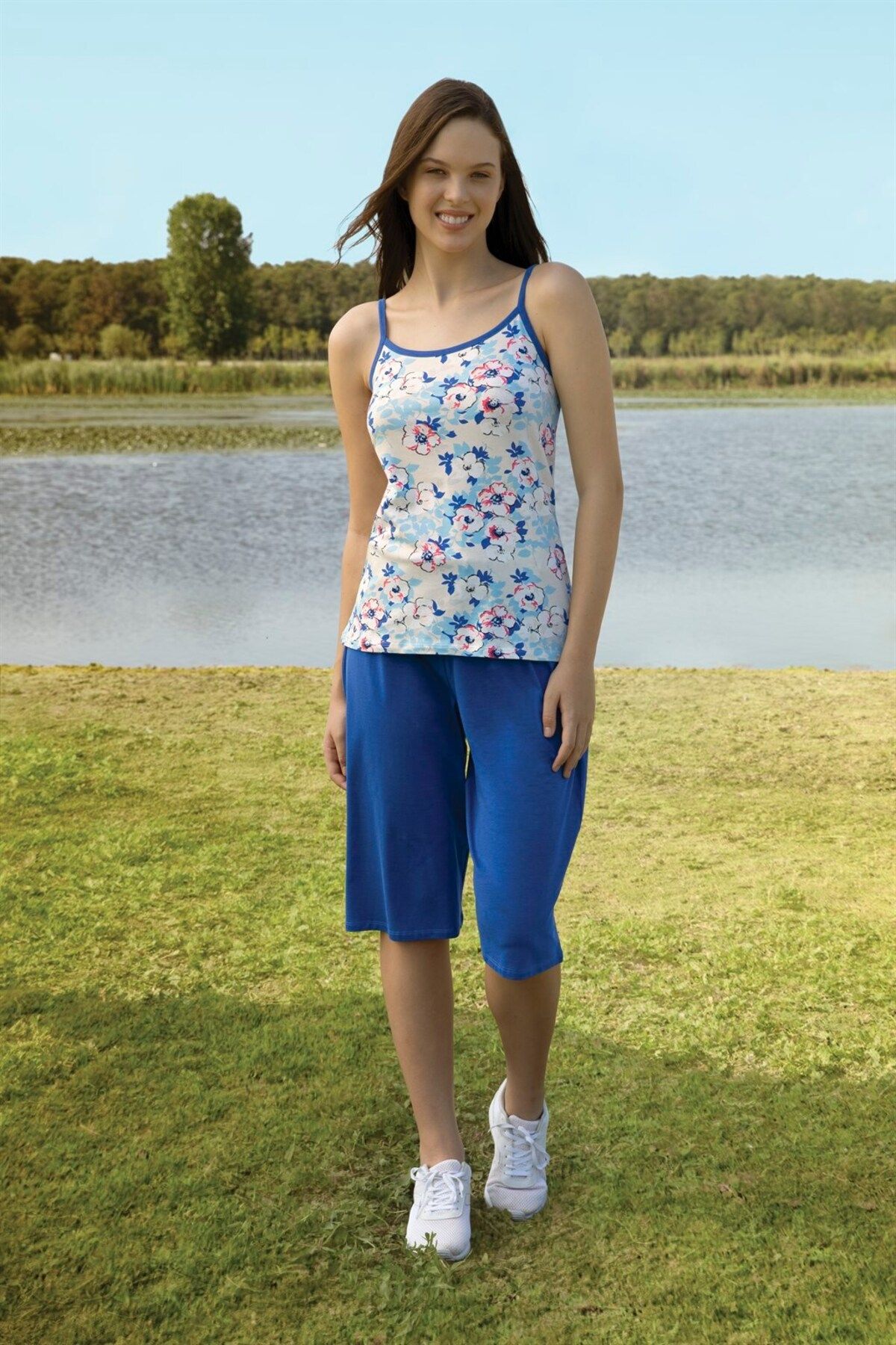 Doreanse Kadın Mavi Çiçek Baskılı Askılı Şort Pijama Takımı 4263