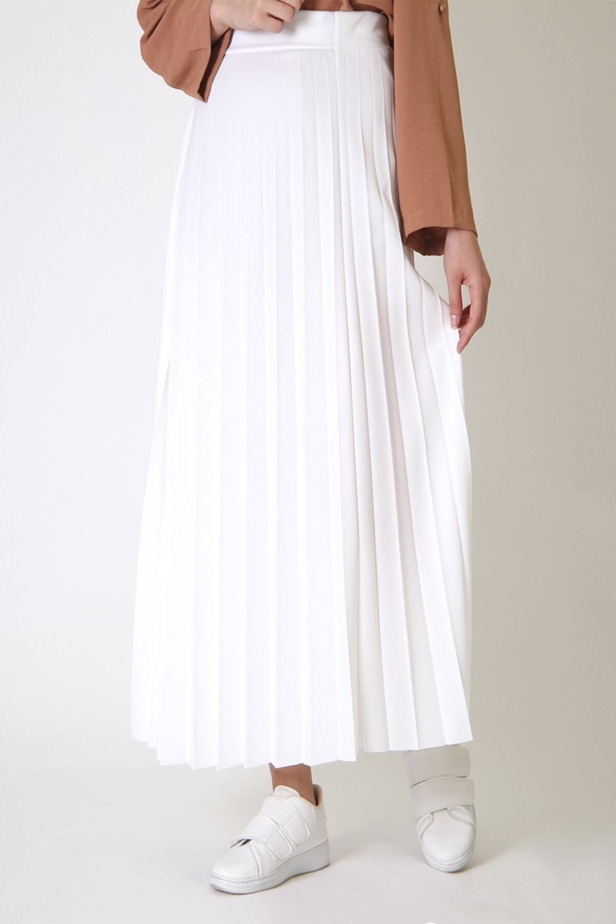 Essah Moda Kadın Beyaz Piliseli Uzun Etek - Me000129