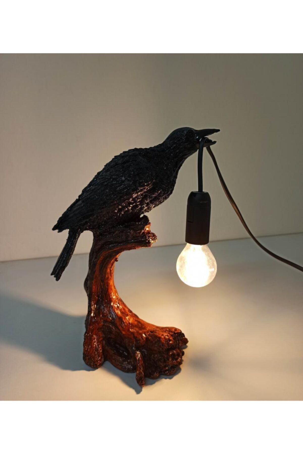 CajuArt Dal Üstünde Lamba Tutan Kuş Modern Abajur Masa Lambası