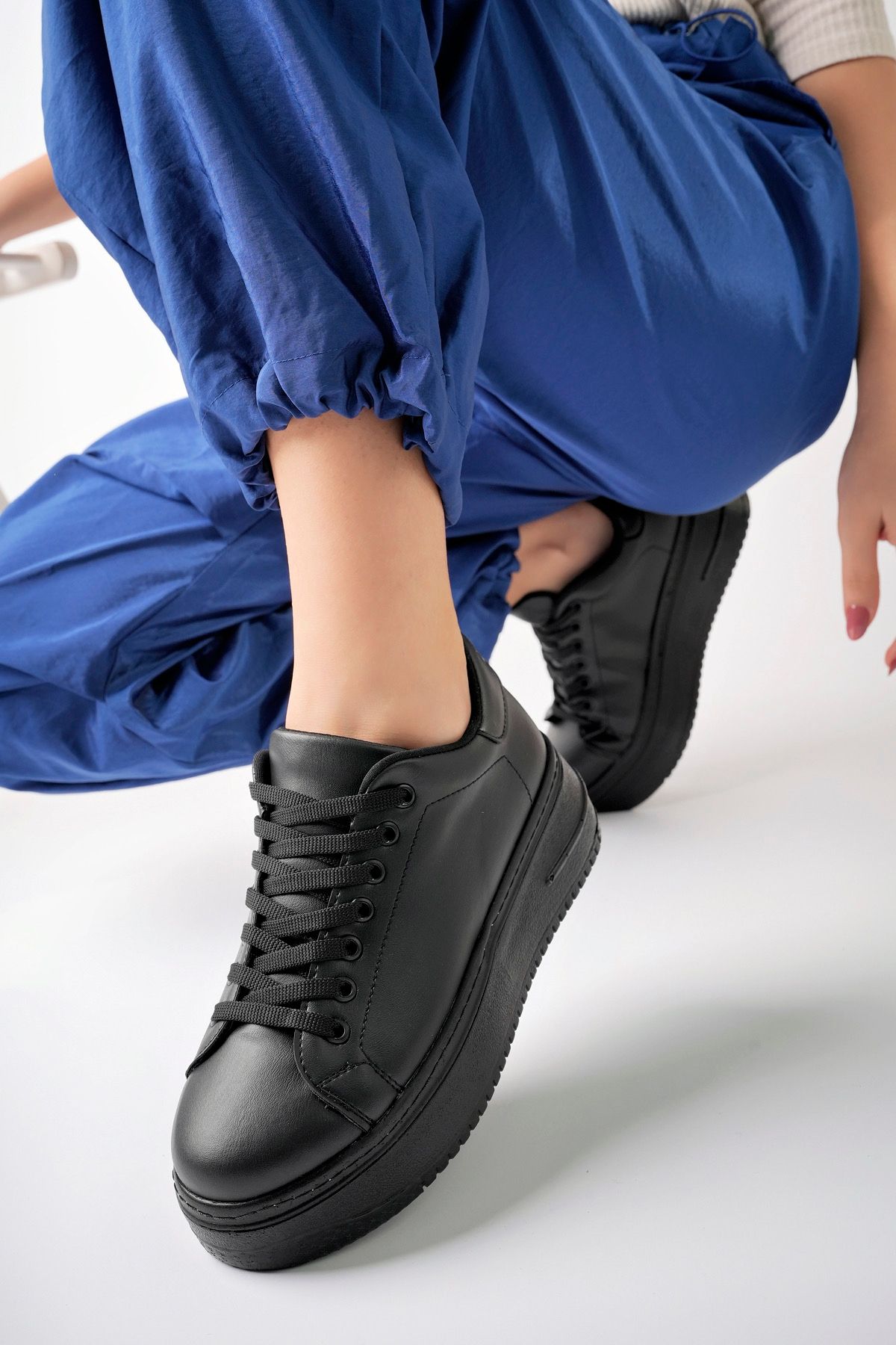 meyra'nın ayakkabıları Kadın Siyah Kalın Taban Sneaker