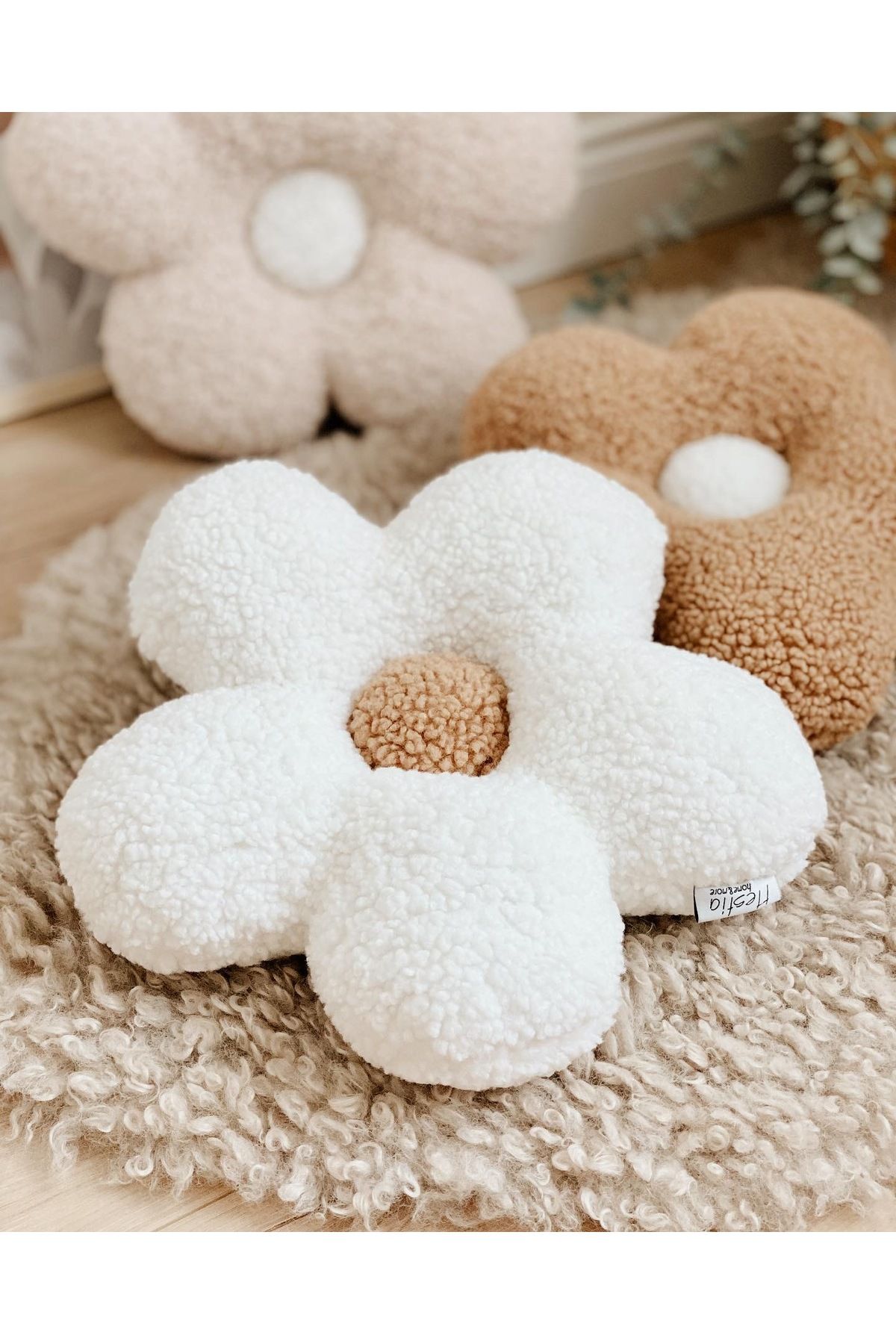 Hestia Home Teddy Çiçek Yastık Peluş Kırlent Çocuk Odası Dekoratif Yastık