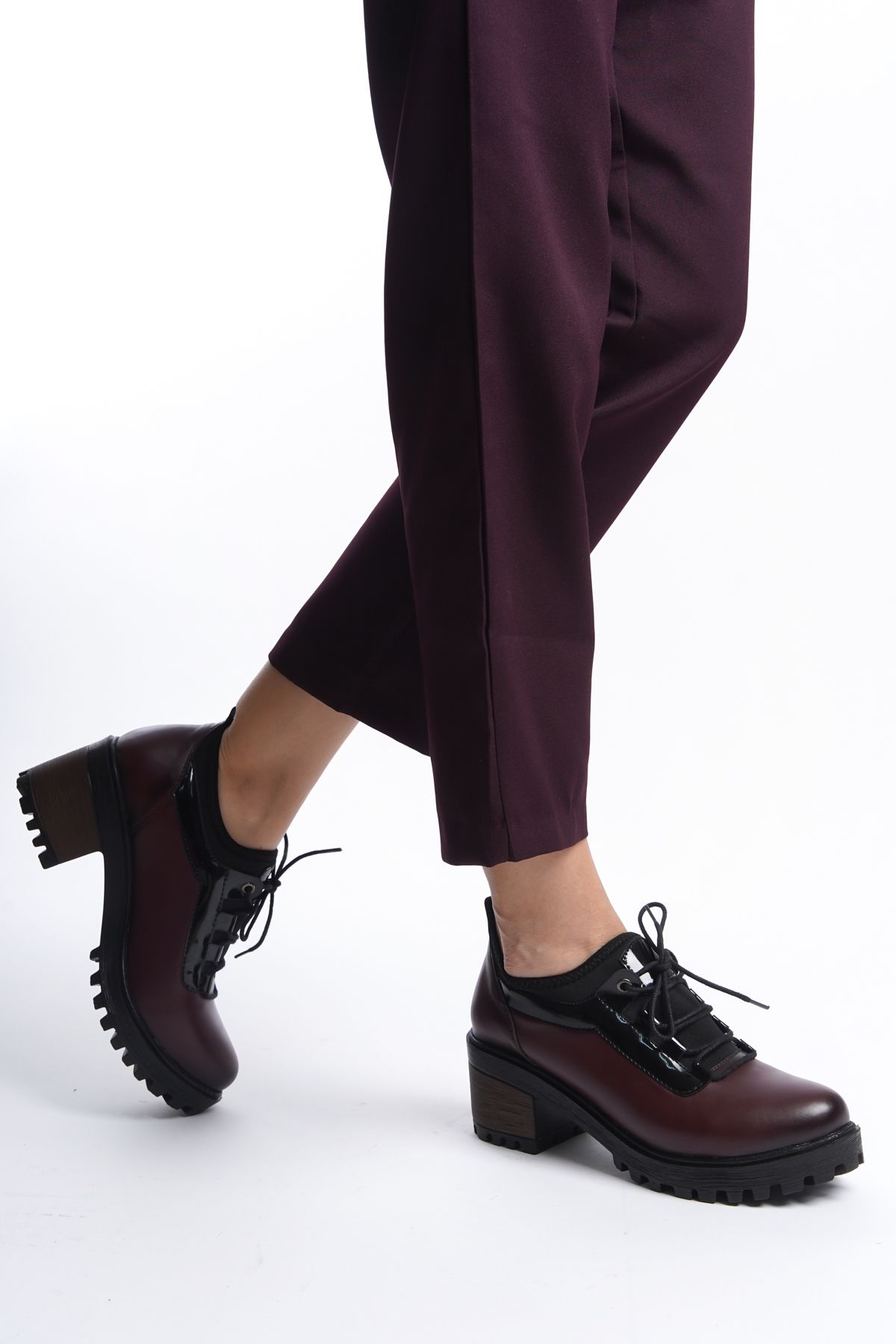 Moda Değirmeni Bordo Kadın Streç Bağcıklı Ayakkabı BG1045-115-0004