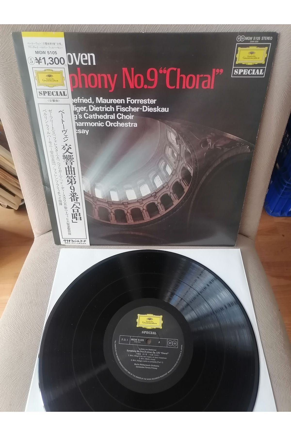 Plakperest BEETHOVEN - Symphony No.9 ’ Choral ’ - 1980 Japonya Basım - LP Plak Albüm - Obi’li 2. el