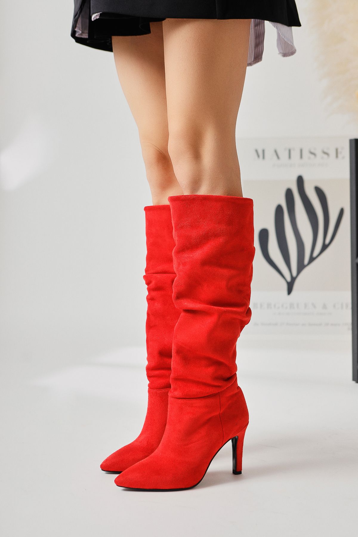 Limoya Rimaz Kırmızı Körüklü Uzun Sivri Topuklu Çizme