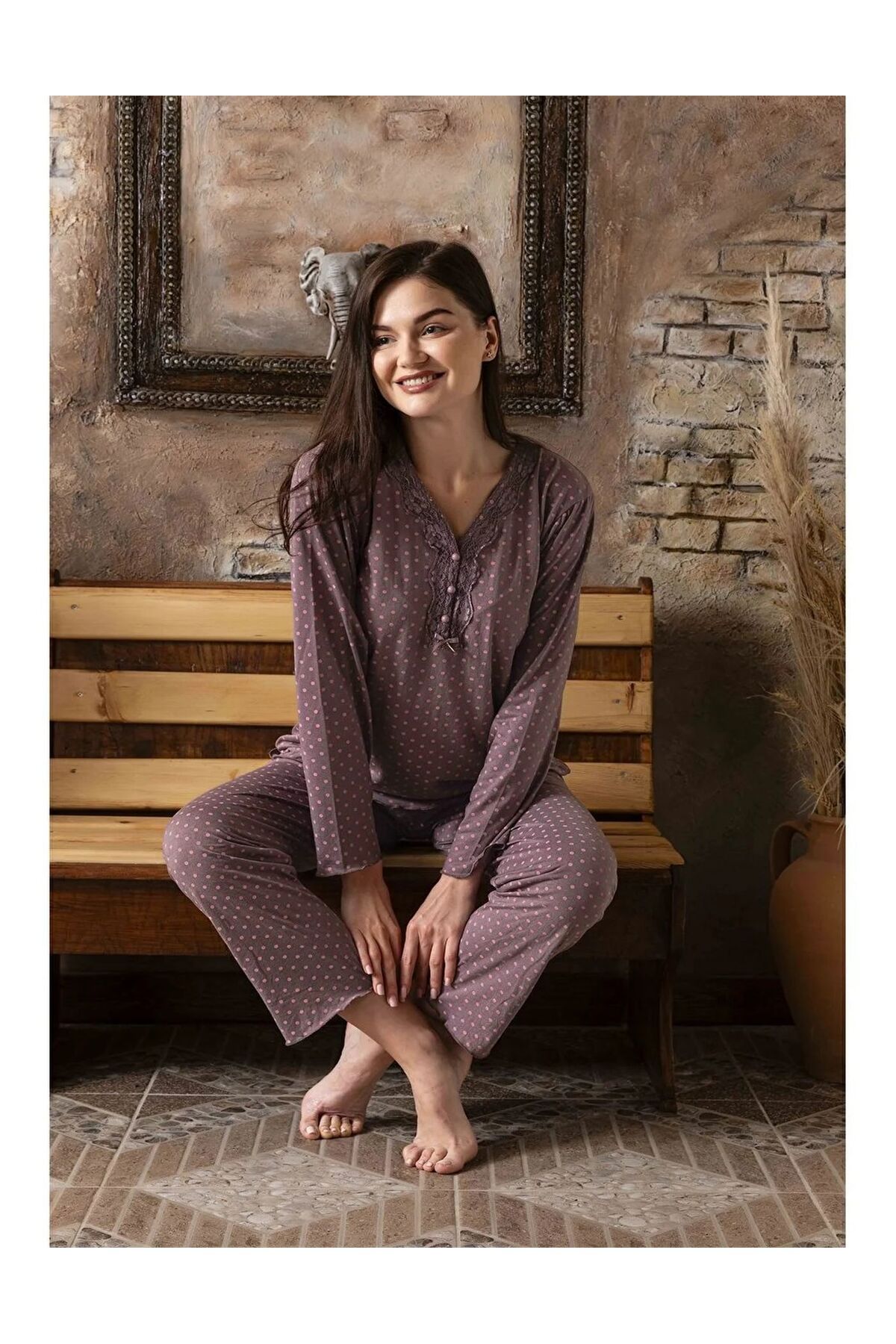 Sude Kadın Nakış Detaylı V Yaka Ince Pijama Takım 4347 - 1 Adet