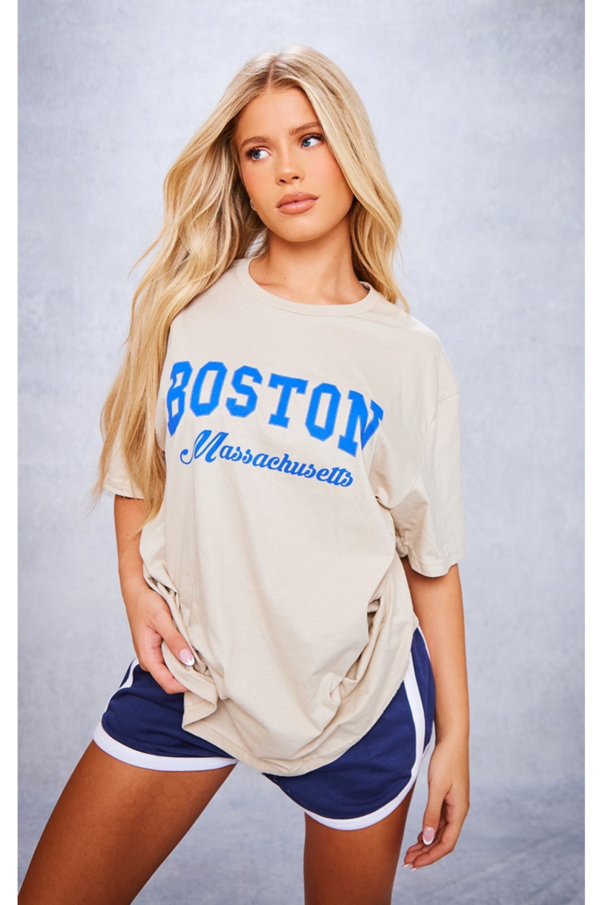 DUBU BUTİK Boston Massachusetts Süprem T-Shirt - Bej Baskılı Oversize Bisiklet Yaka Kısa Kol Tişört