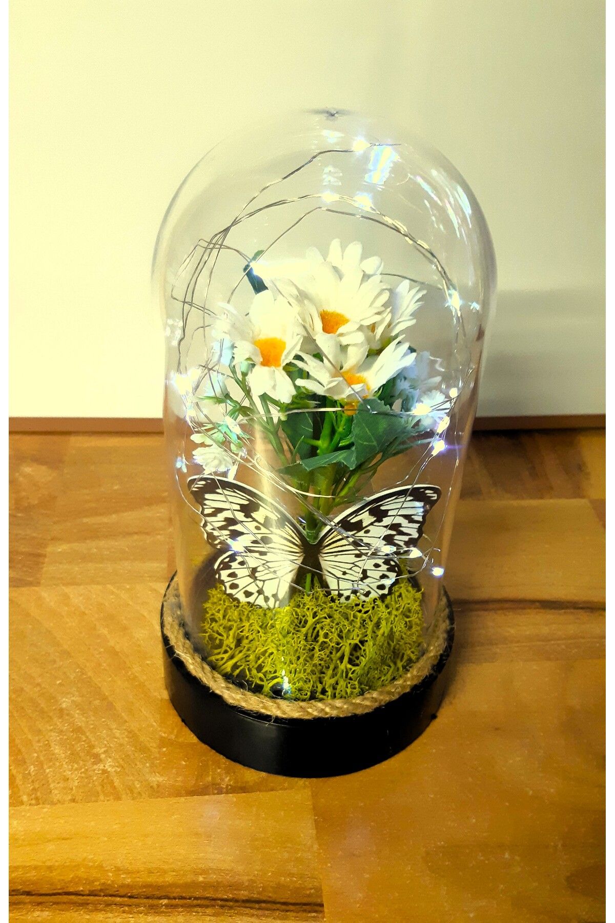 LOTUSS Kelebek buketi çiçekli Kır Papatya fanus Sevgiliye Hediye Işıklı Hediyelikler Periled