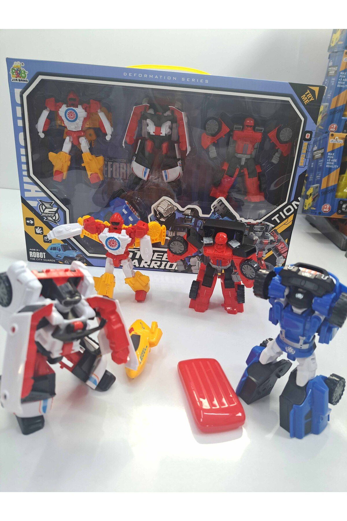ALYTOYS Arabaya Dönüşen 4 Robot araba robot transform 40x27cm kutulu robota dönüşen arabalar