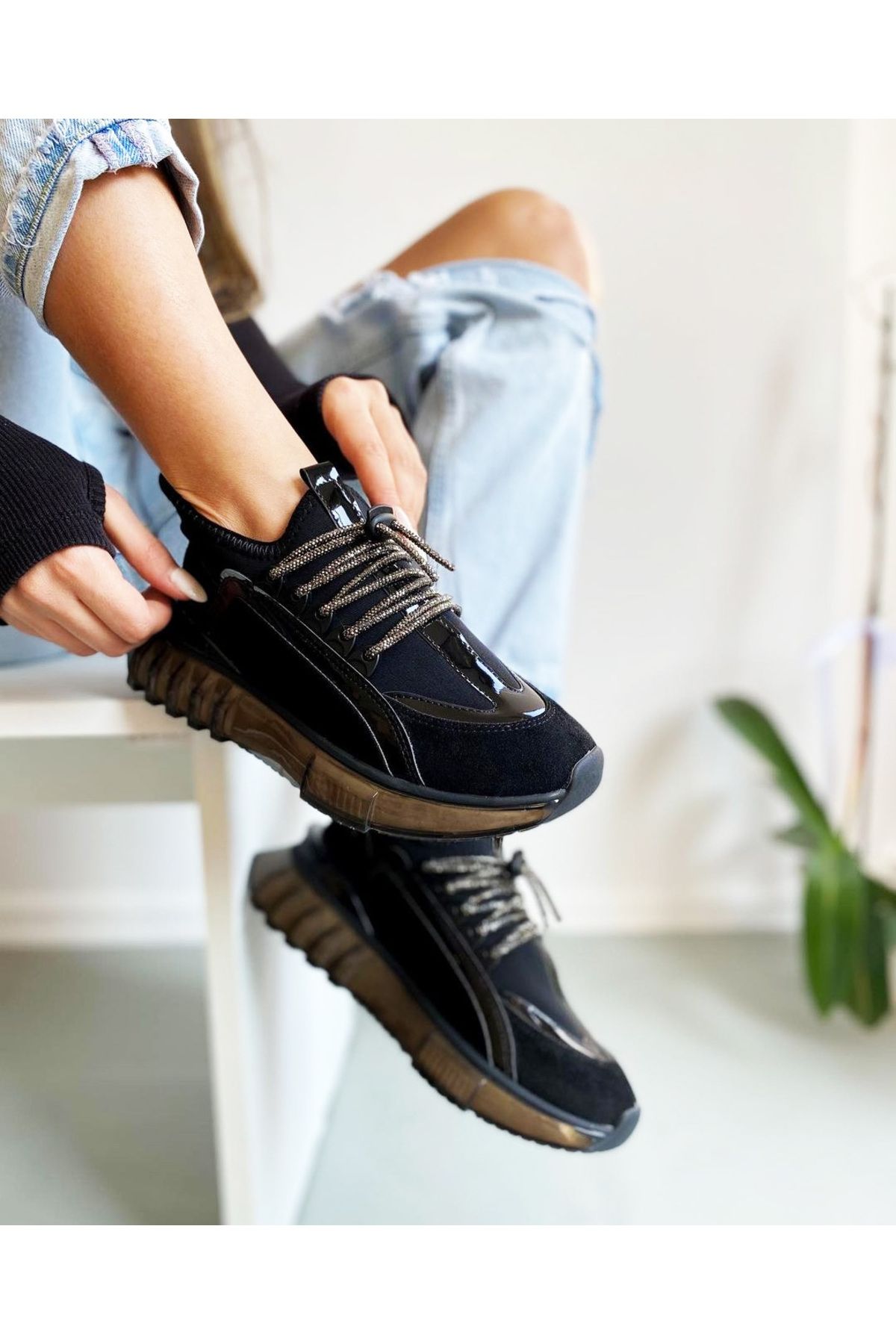 Afilli Kadın Siyah Rugan Süet Streç Şeffaf Kalın Platform Taban Taşlı Parlak Sneaker Günlük Spor Ayakkabı