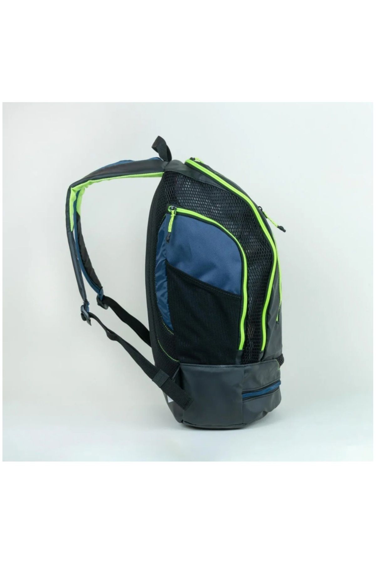 Decathlon Yüzücü sırt çantası