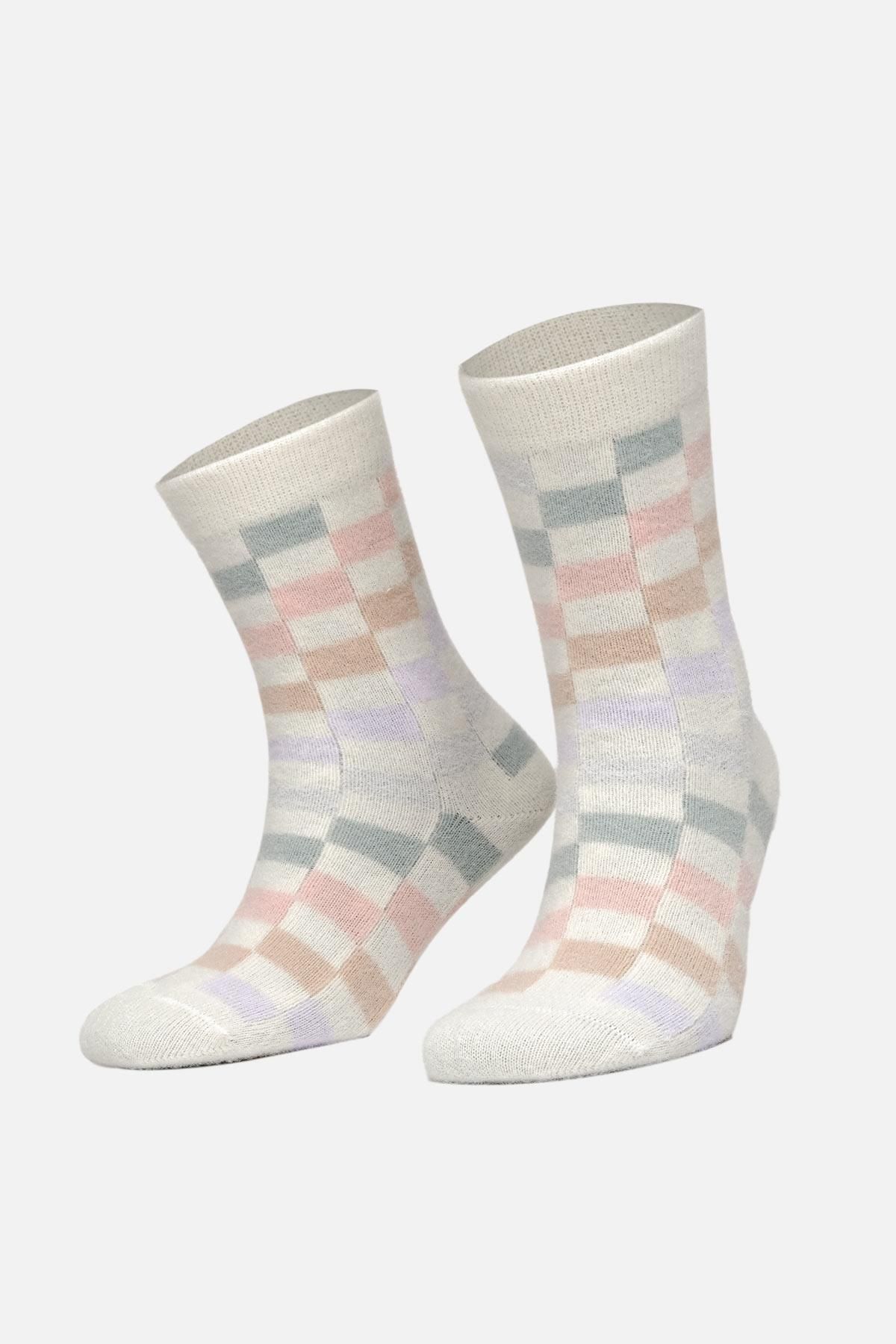 Aytuğ Kadın Soft Peluş Kışlık Tekli Ekru Soket Uyku Çorap A 48010 E