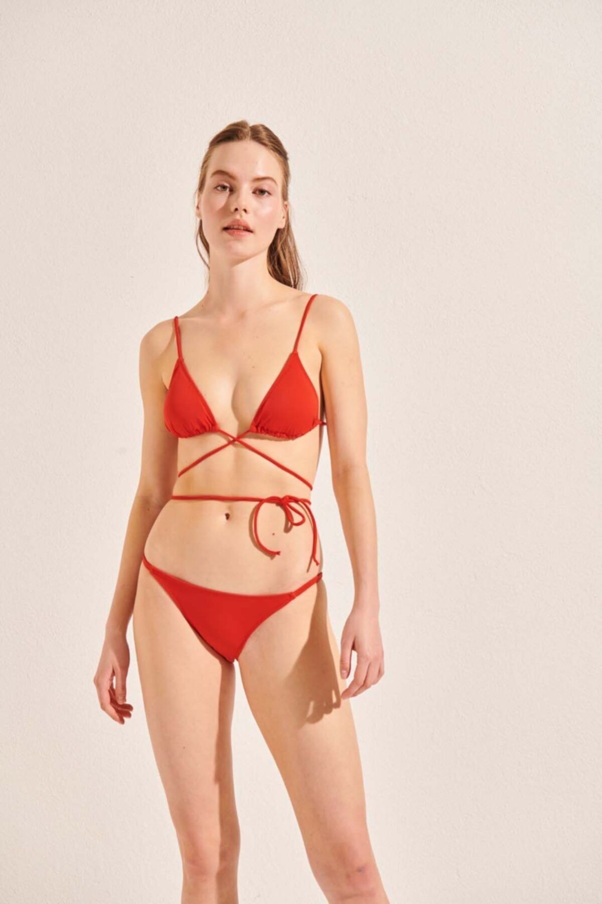 Beach&Beyond Kadın Kırmızı Ipli Bikini Altı