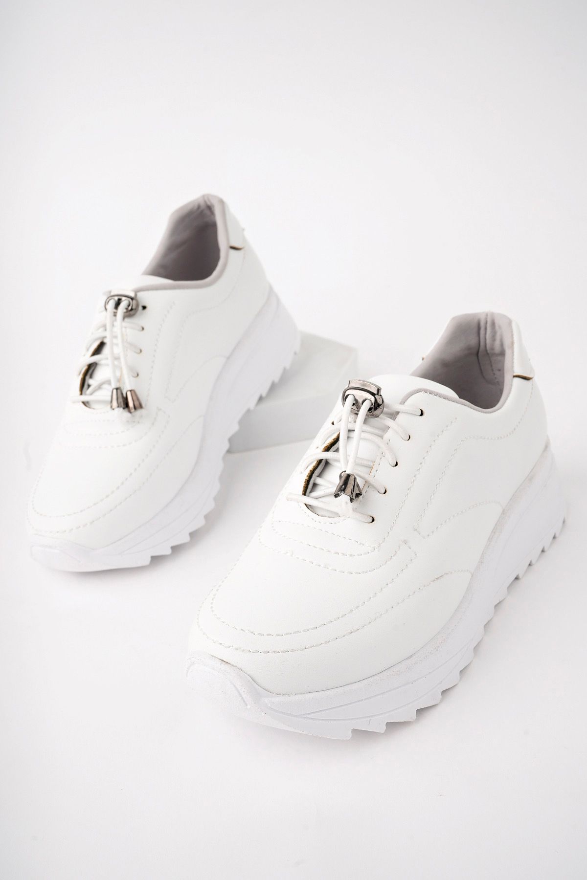 meyra'nın ayakkabıları Kadın Beyaz Spor Ayakkabı