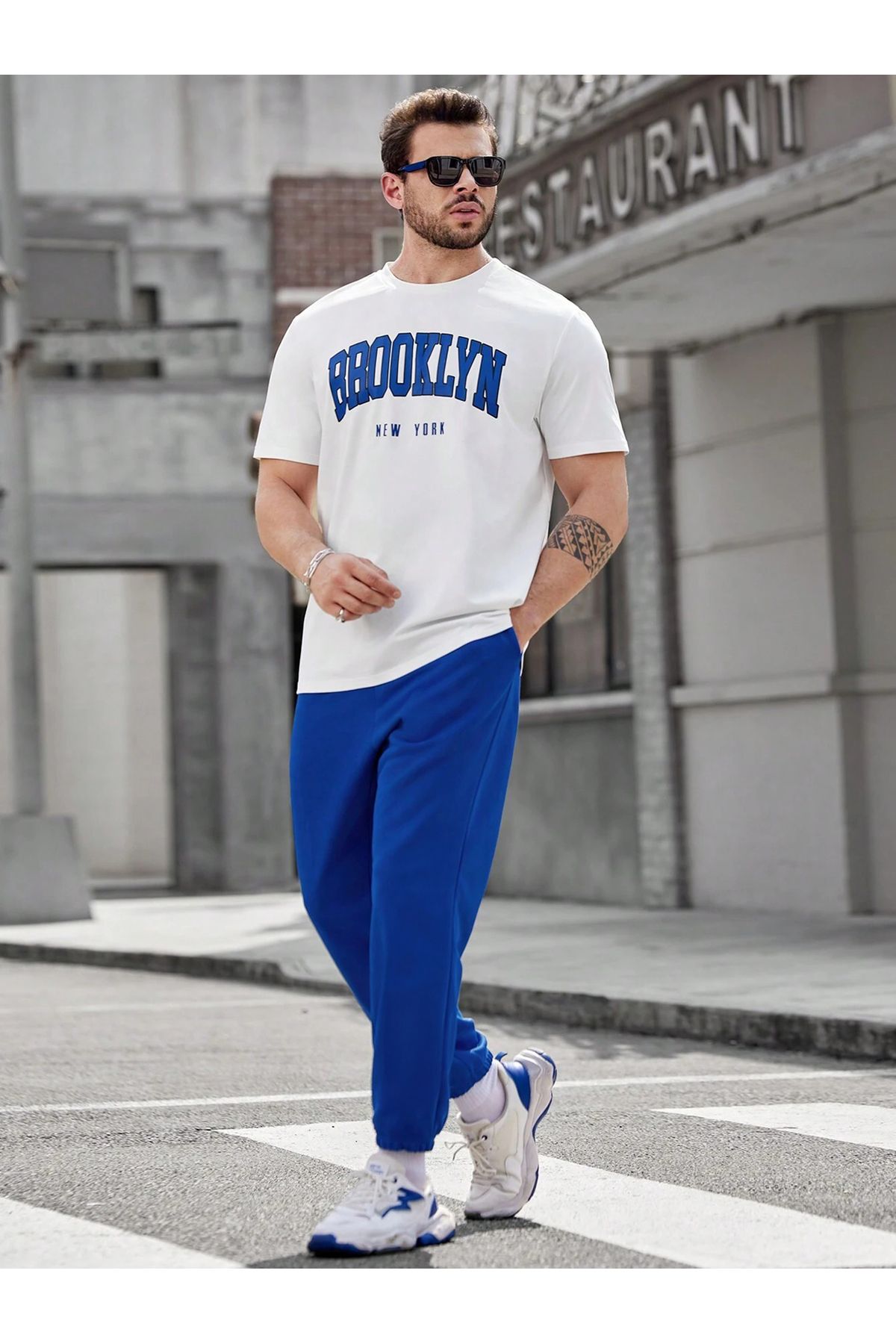 DUBU BUTİK Brooklyn T-Shirt Eşofman Altı Jogger - Beyaz Sax Mavi Baskılı Eşofman Takımı Oversize Bisiklet Yaka